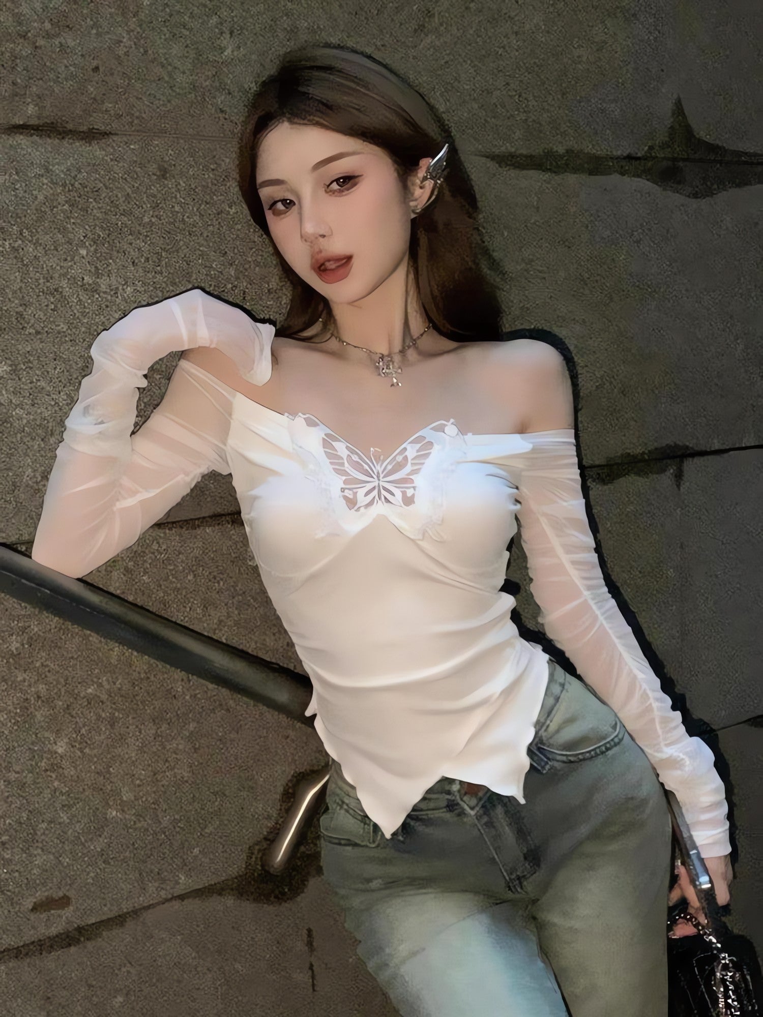 Baddie Butterfly Off Shoulder Top - KAYSMAR