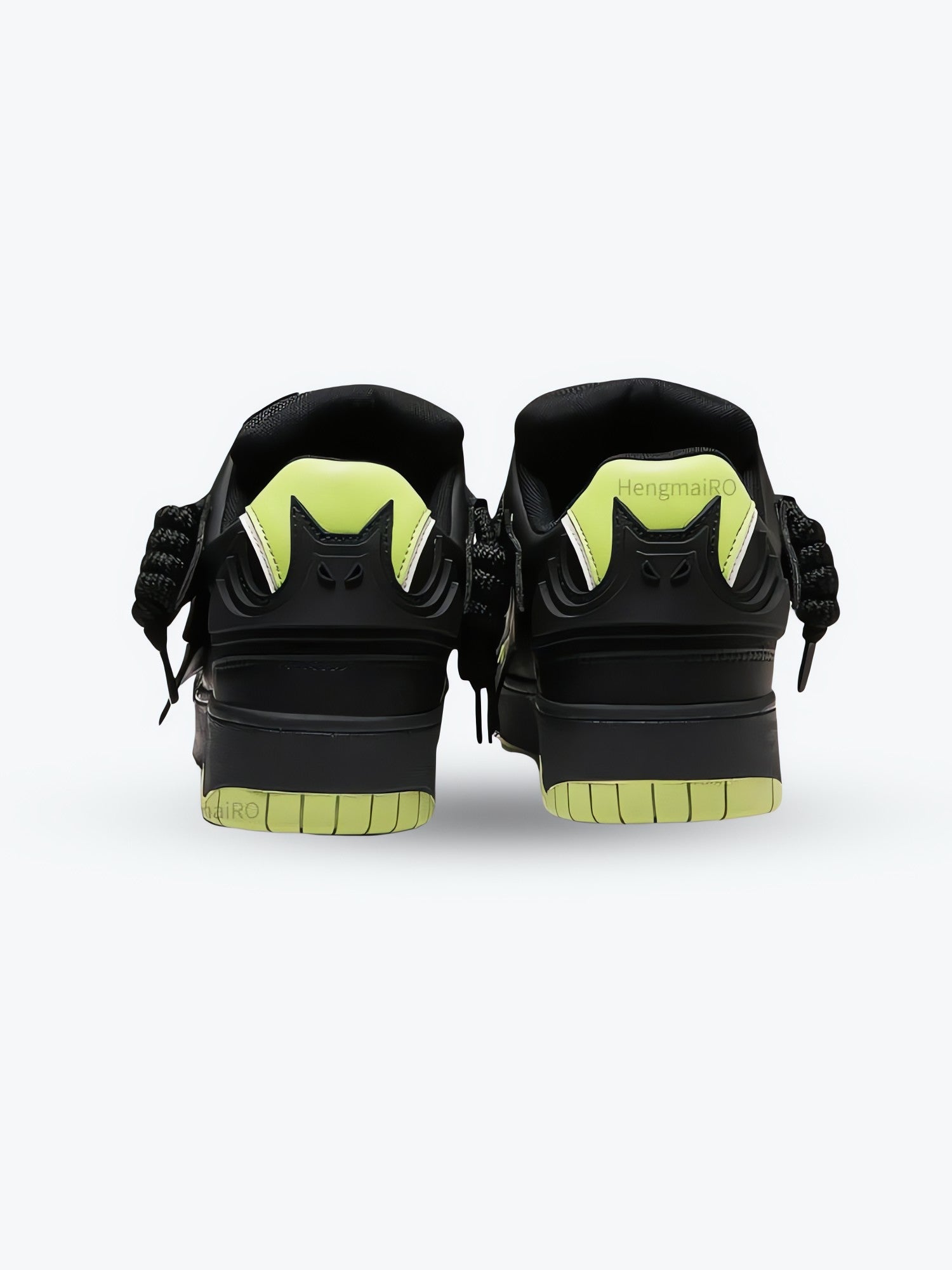 Bat Patch Sneakers - KAYSMAR