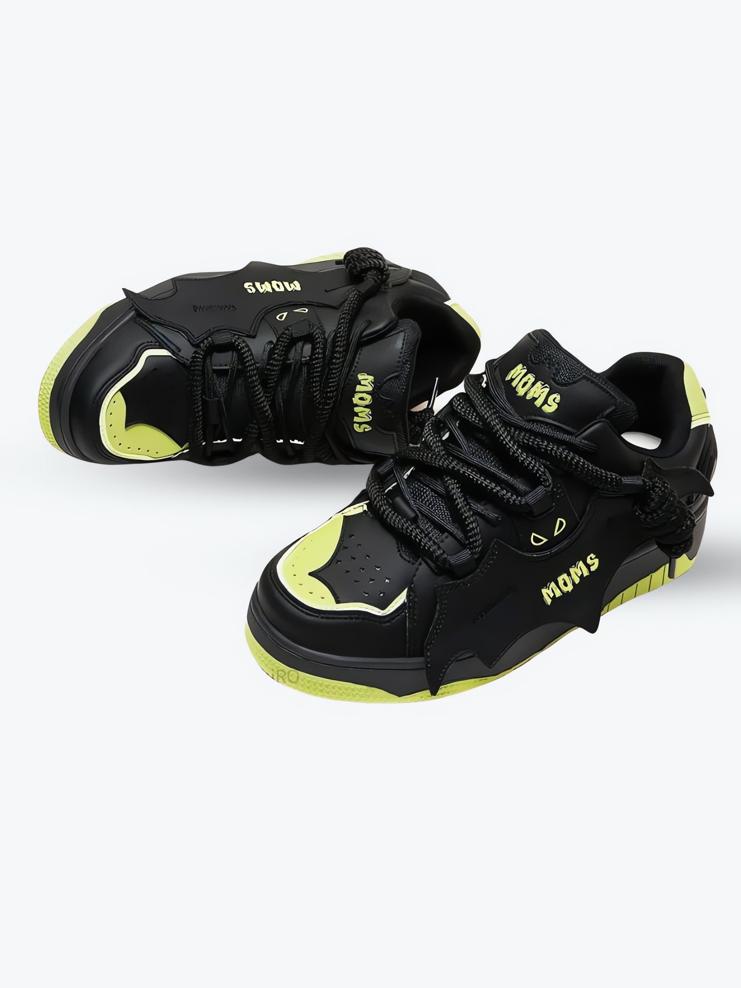 Bat Patch Sneakers - KAYSMAR