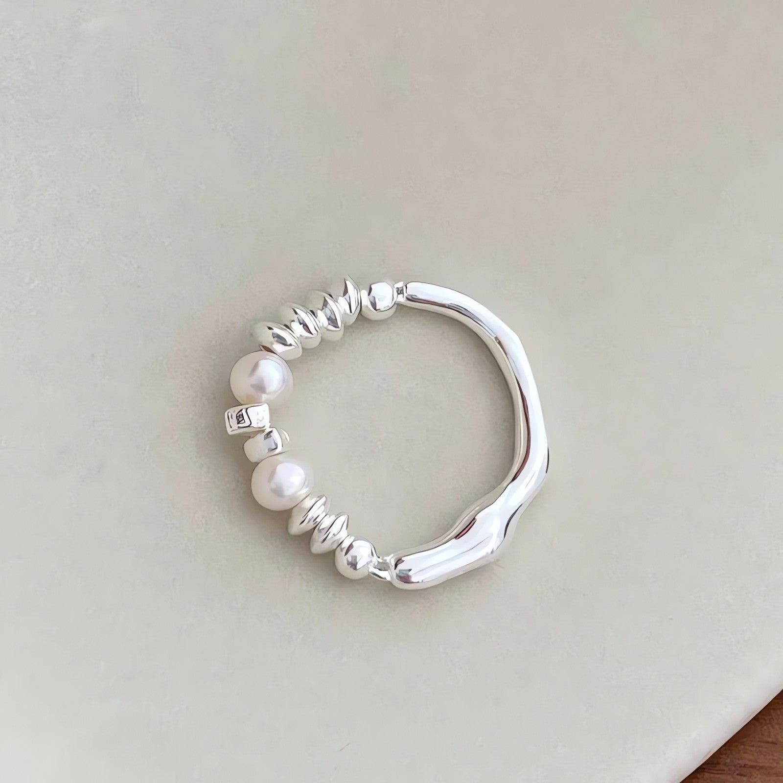 Beaded Wavy Ring - KAYSMAR