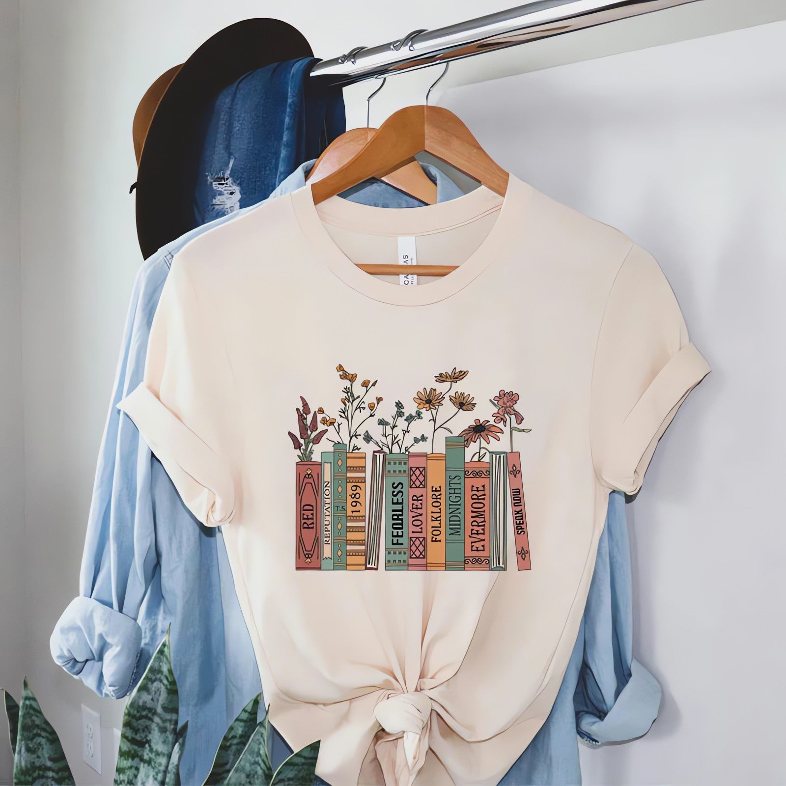 Books & Flowers Tee - KAYSMAR