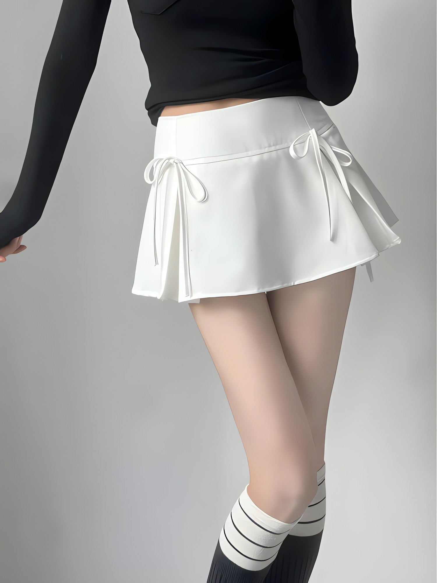 Bow Pleated Mini Skirt - KAYSMAR