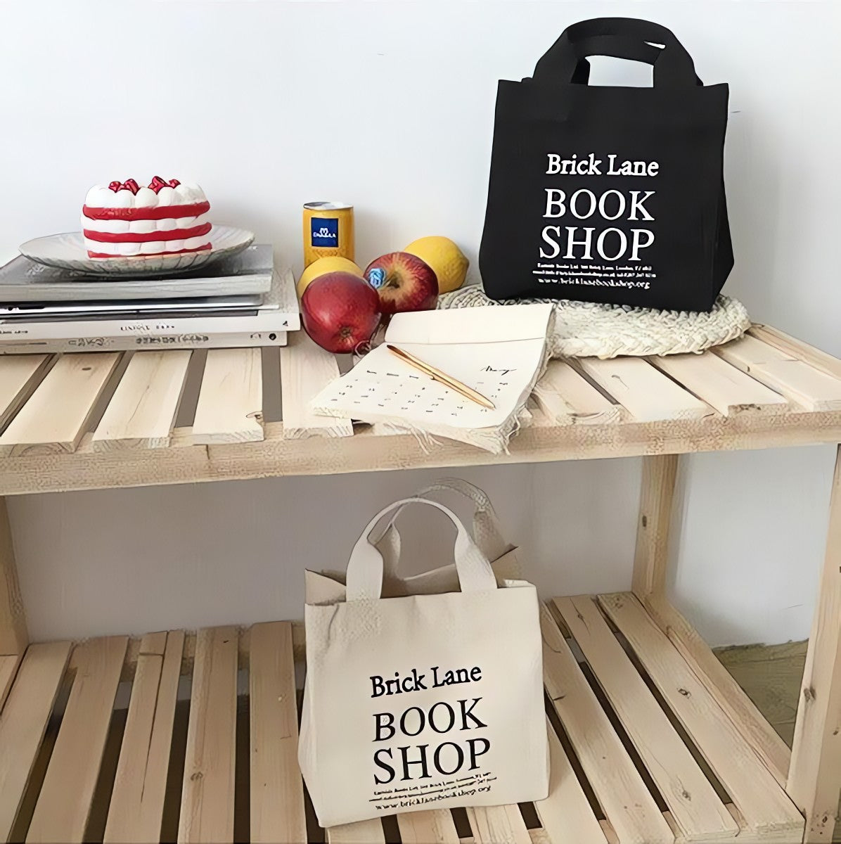Brick Lane Bookshop Cloth Bag - KAYSMAR