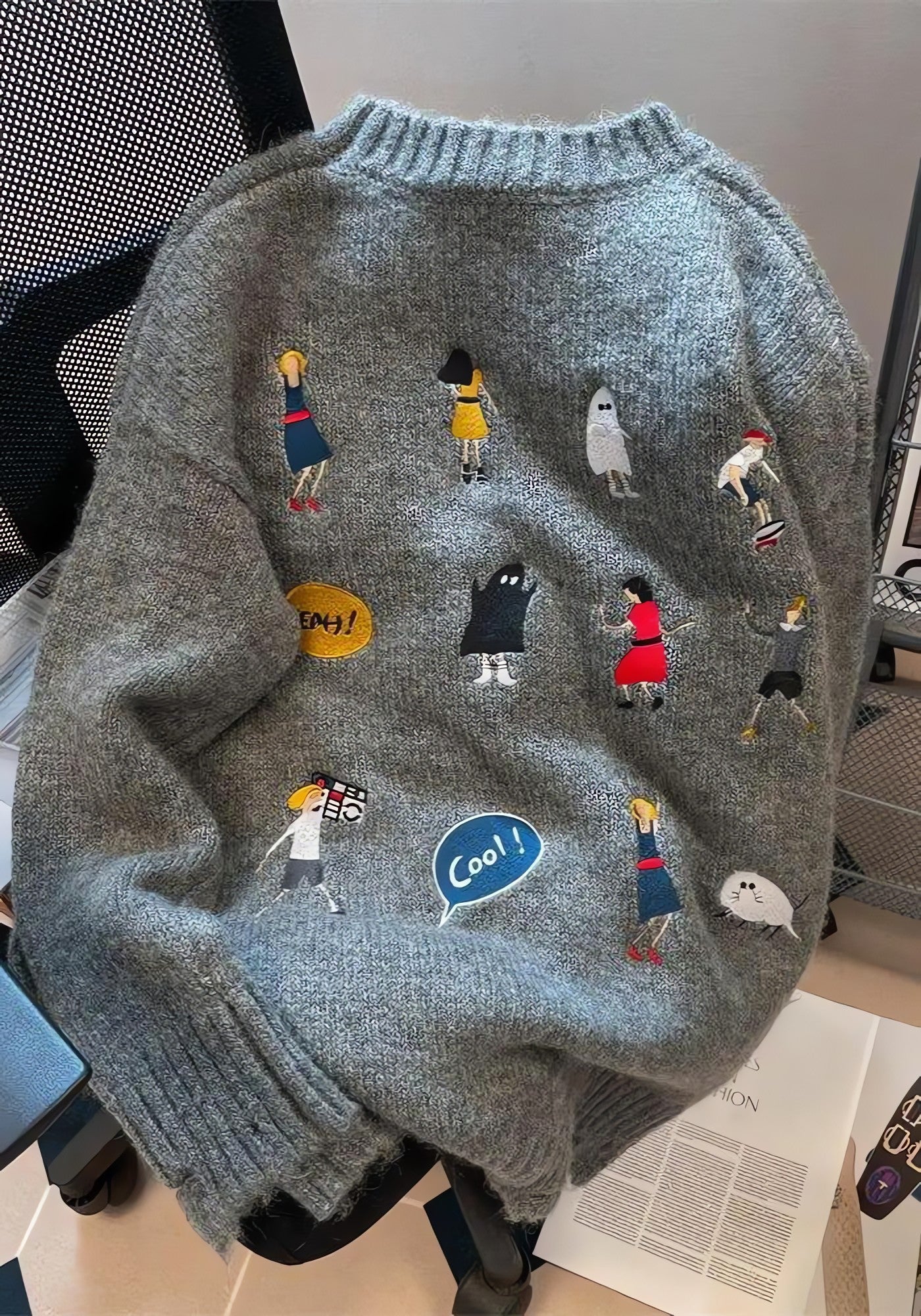 Cartoon Embroidered Knitted Sweater - KAYSMAR