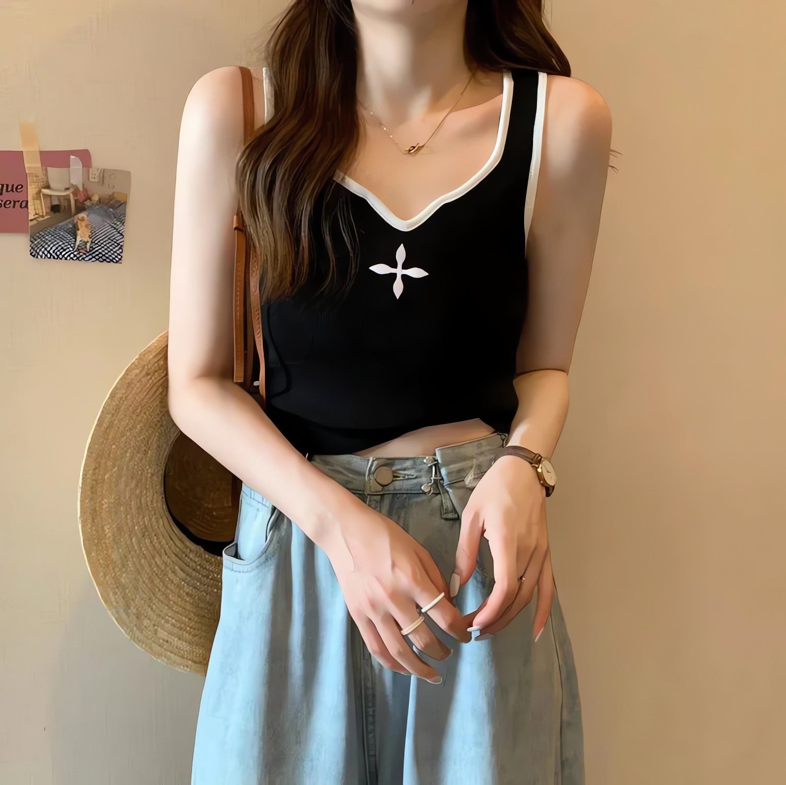 Casual Knitted Crop Top - KAYSMAR