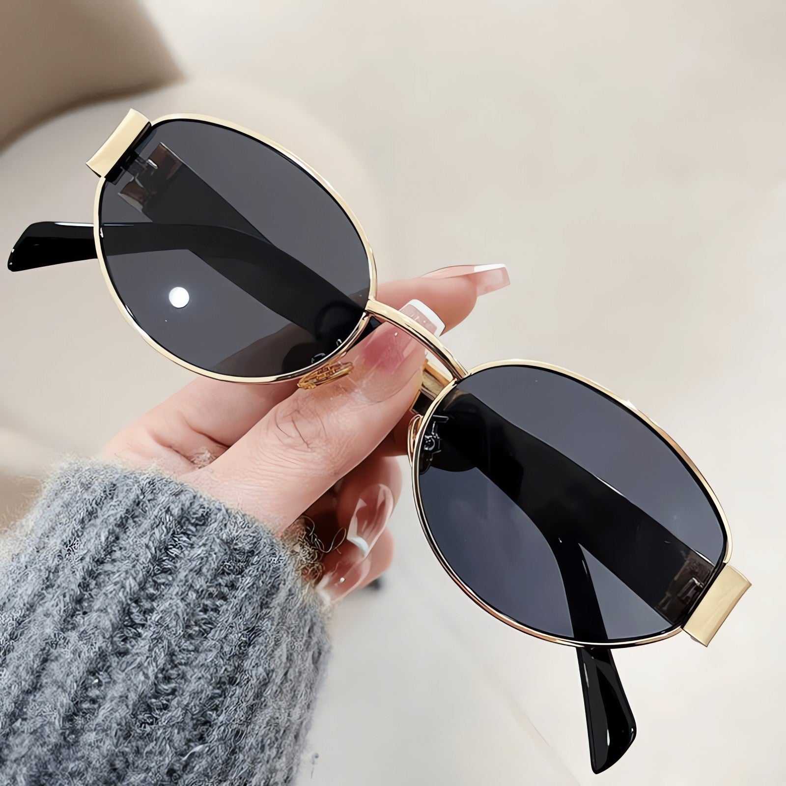 Classic Oval Sunglasses