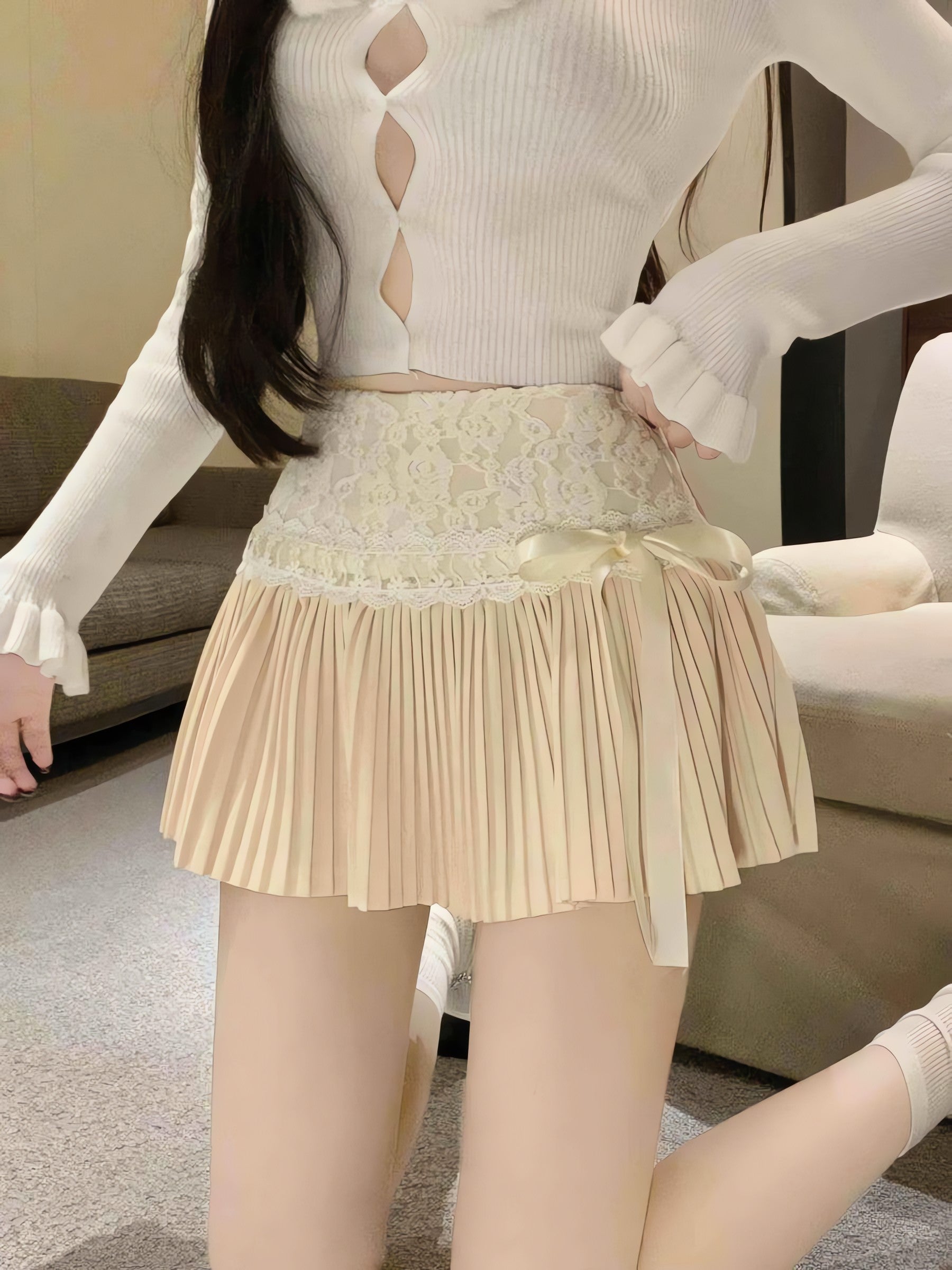 Coquette Lace Pleated Mini Skirt - KAYSMAR
