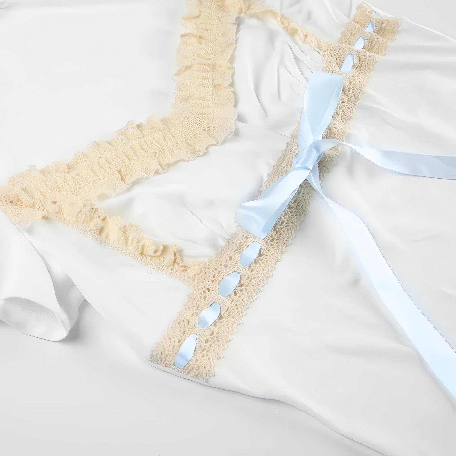 Coquette Lace Trim Top - KAYSMAR