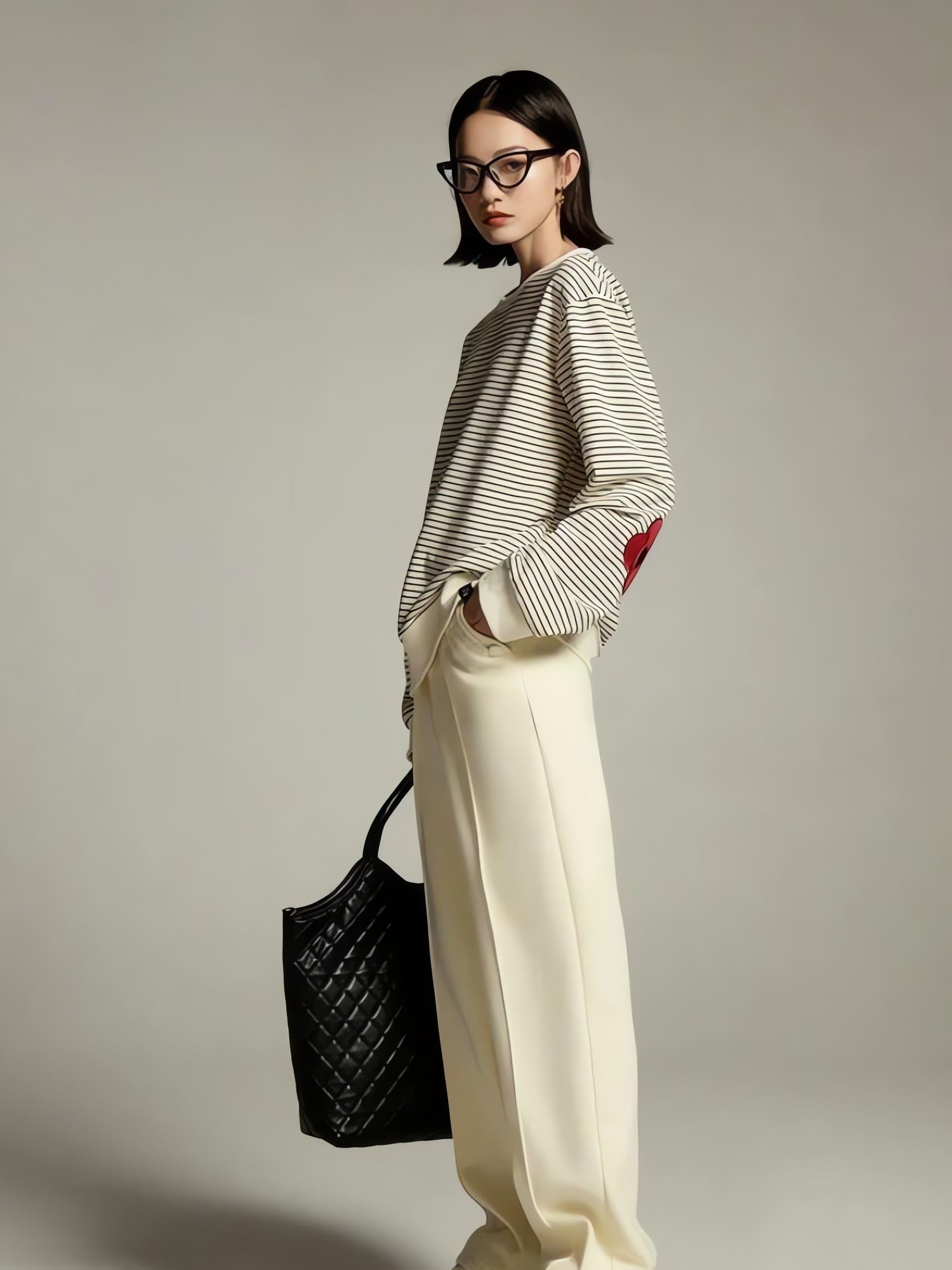 Daisy Embroidered Striped Sweatshirt - KAYSMAR