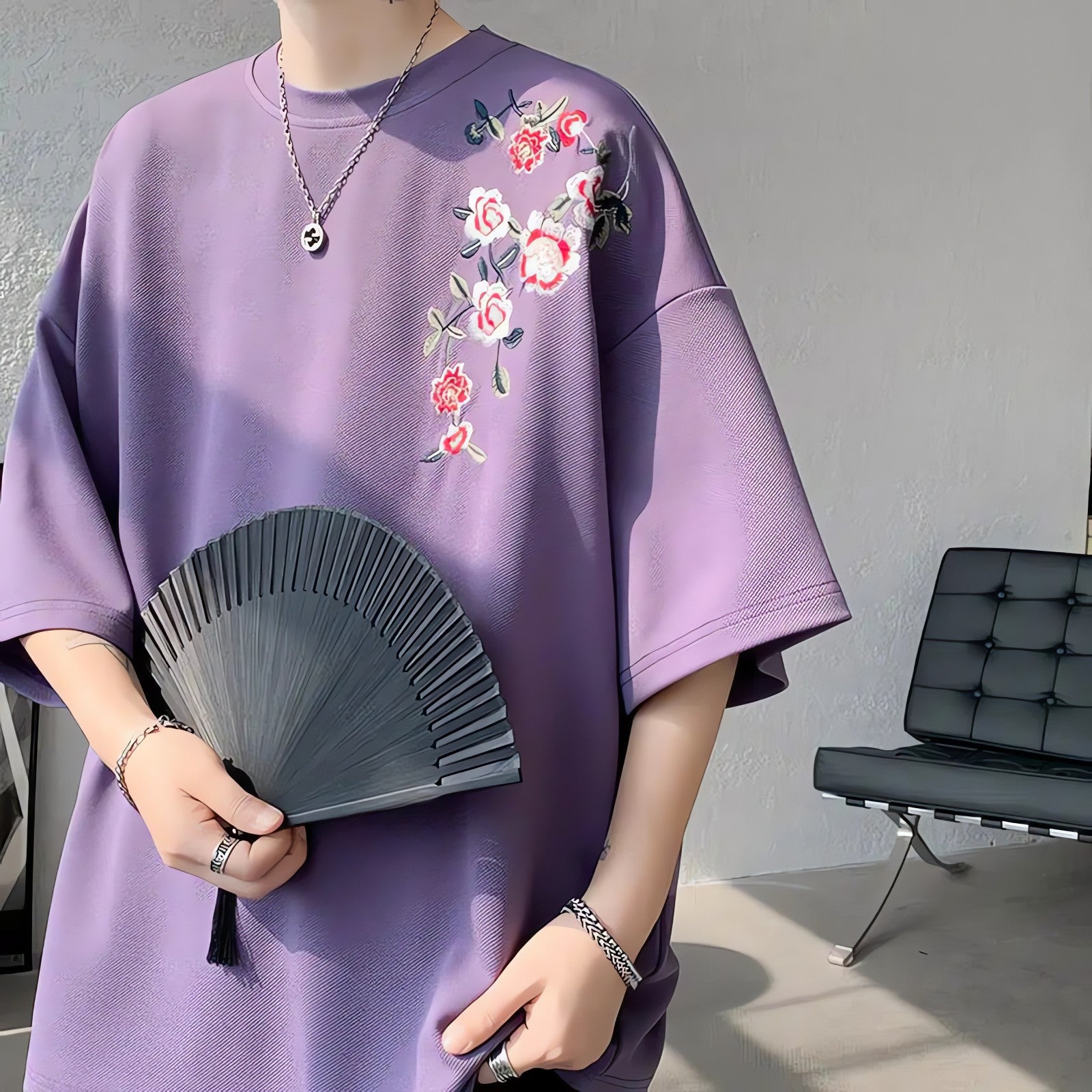 Floral Embroidered Tee - KAYSMAR