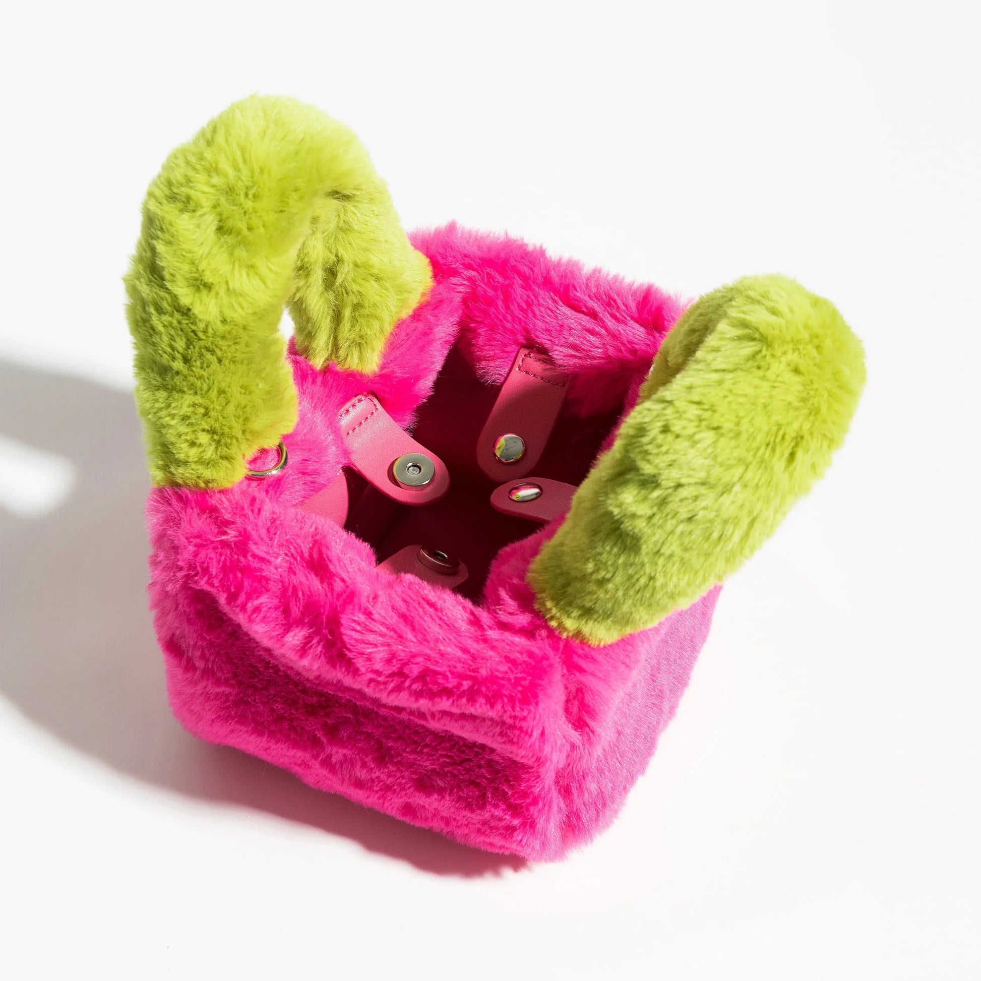 Fluffy Faux Fur Basket Handbag - KAYSMAR