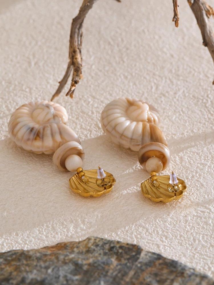 Golden Seashell Earrings - KAYSMAR