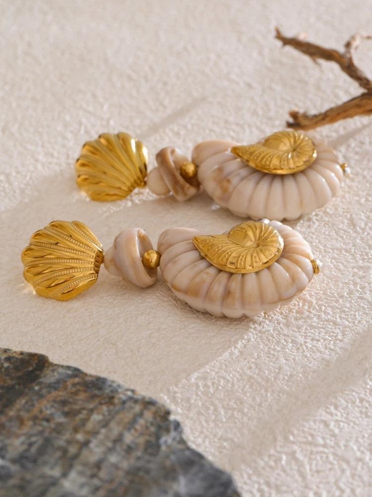 Golden Seashell Earrings - KAYSMAR