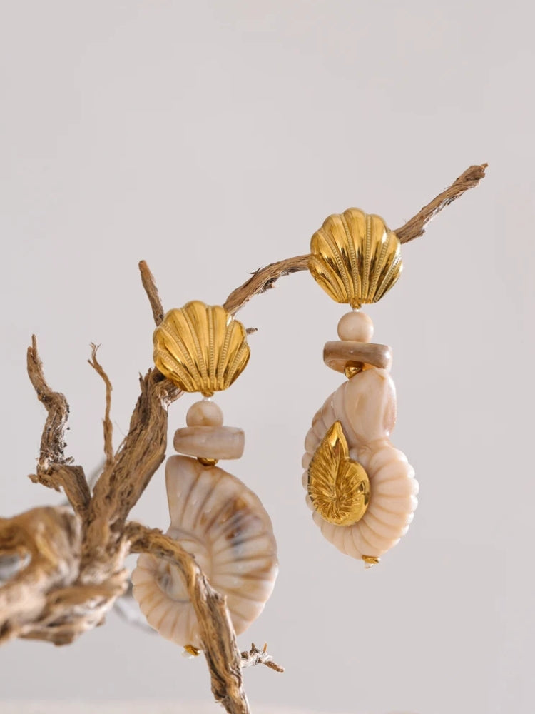 Golden Seashell Earrings - KAYSMAR