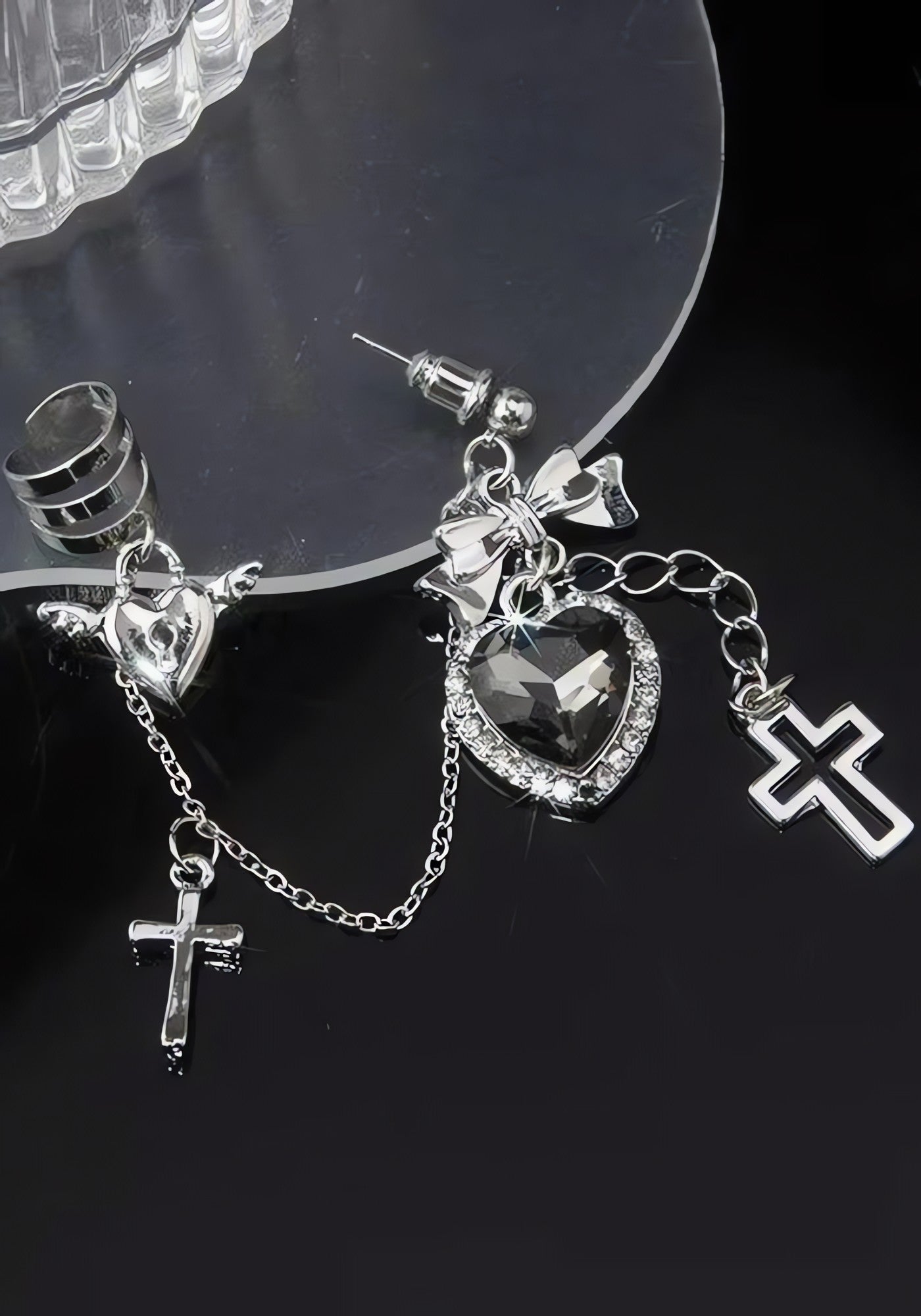 Goth Heart Cross Chain Earrings - KAYSMAR