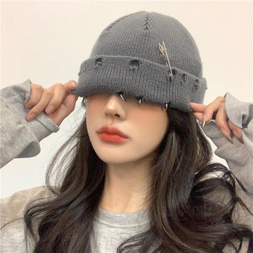 Grunge Distressed Beanie - KAYSMAR