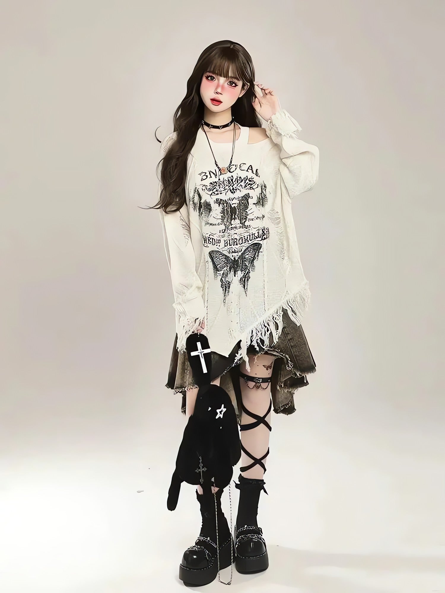 Grunge Butterfly Sweater - KAYSMAR
