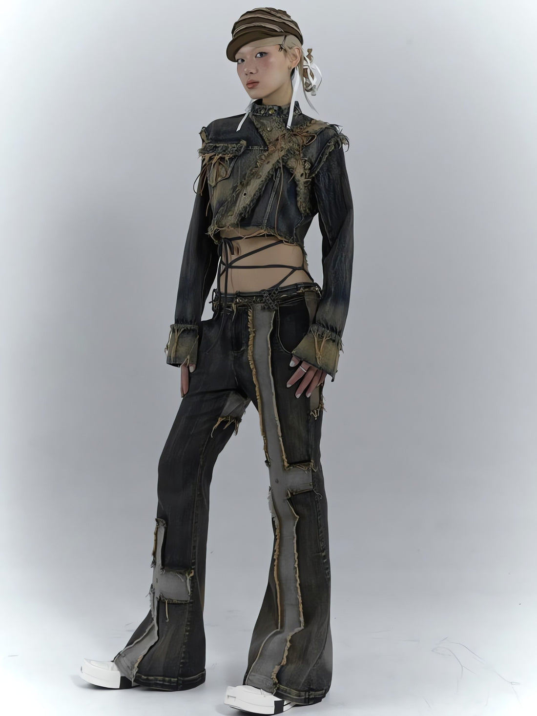 Grunge Cross Patch Jeans - KAYSMAR