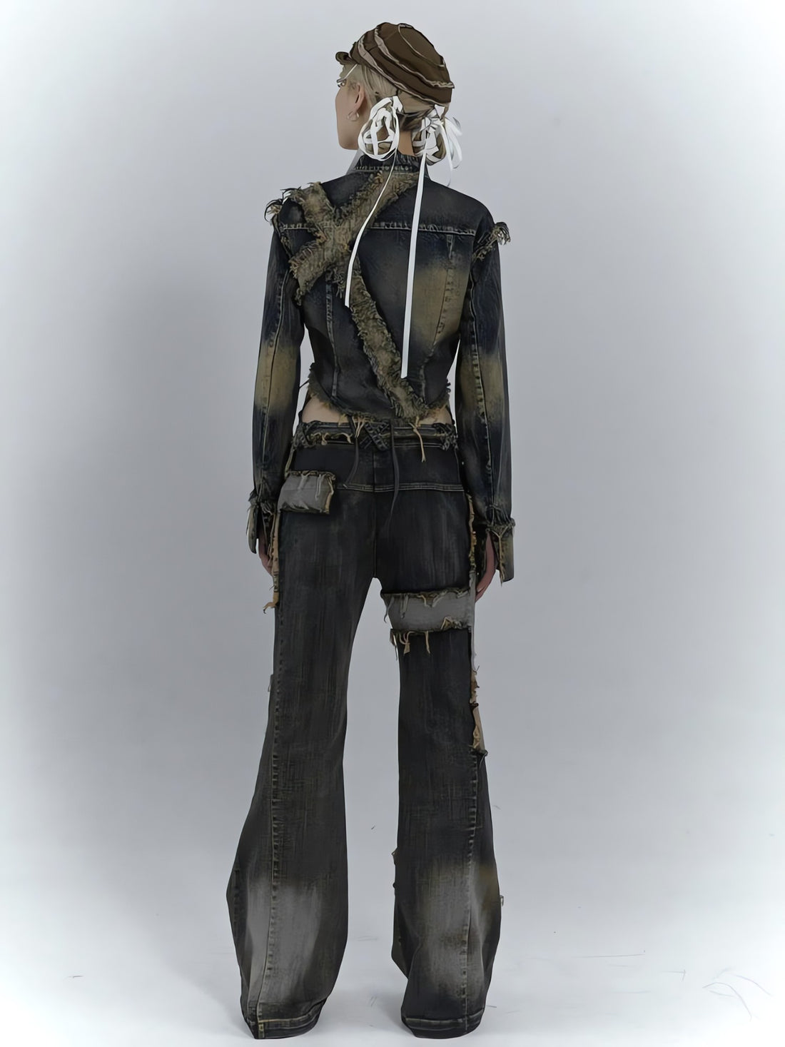 Grunge Cross Patch Jeans - KAYSMAR