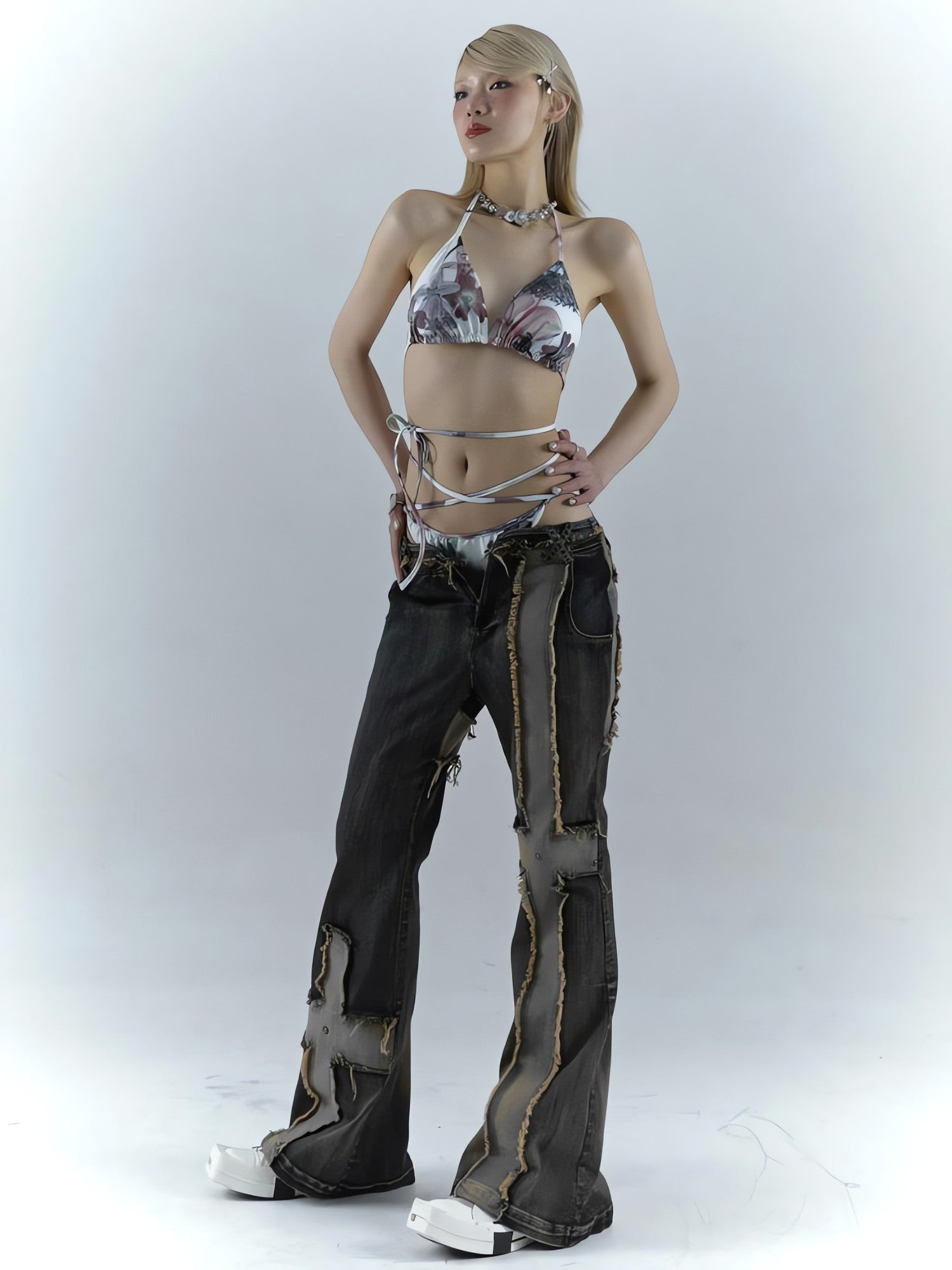 Grunge Cross Patch Jeans - KAYSMAR