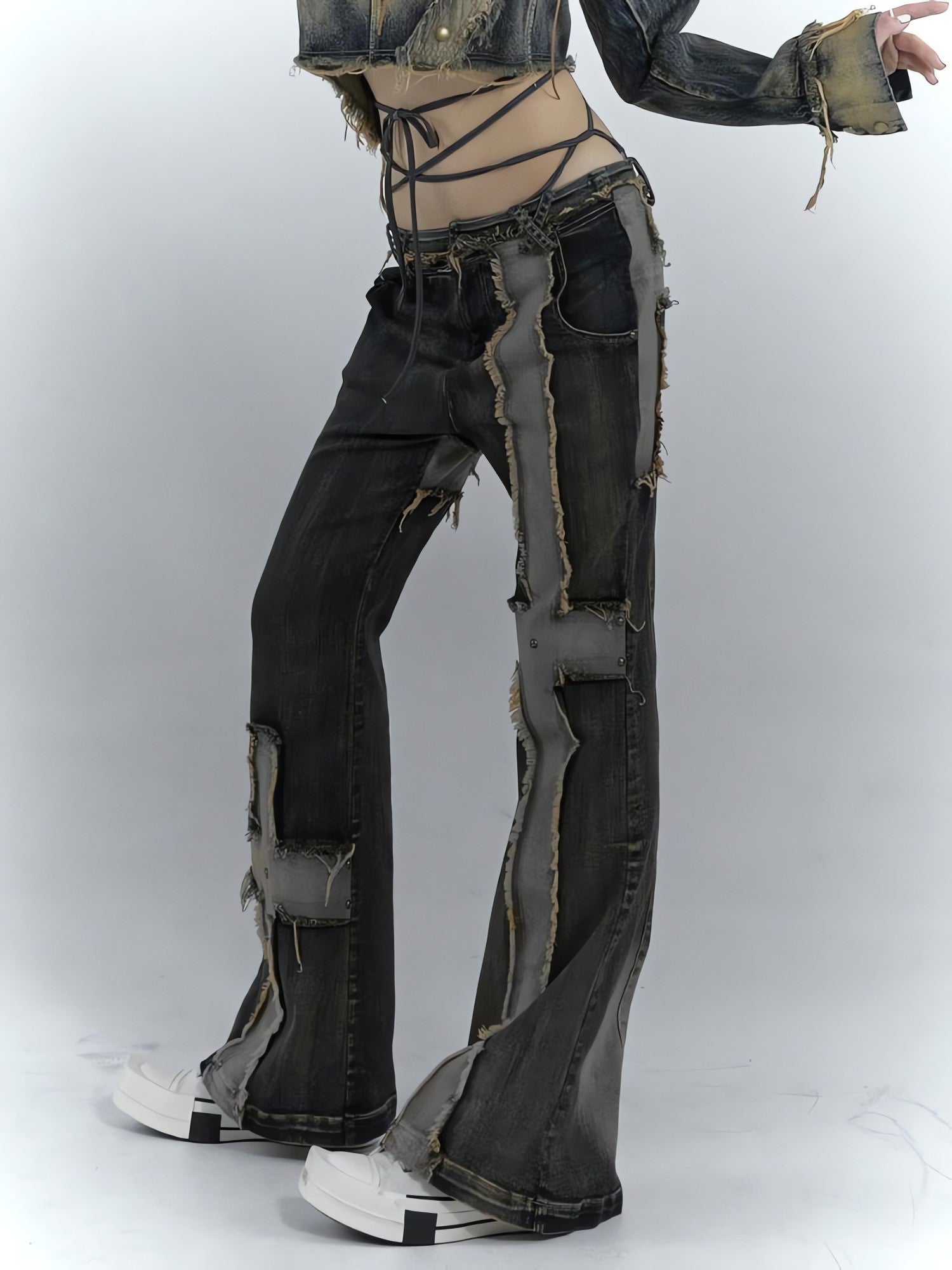 Grunge Cross Patch Jeans - KAYSMAR