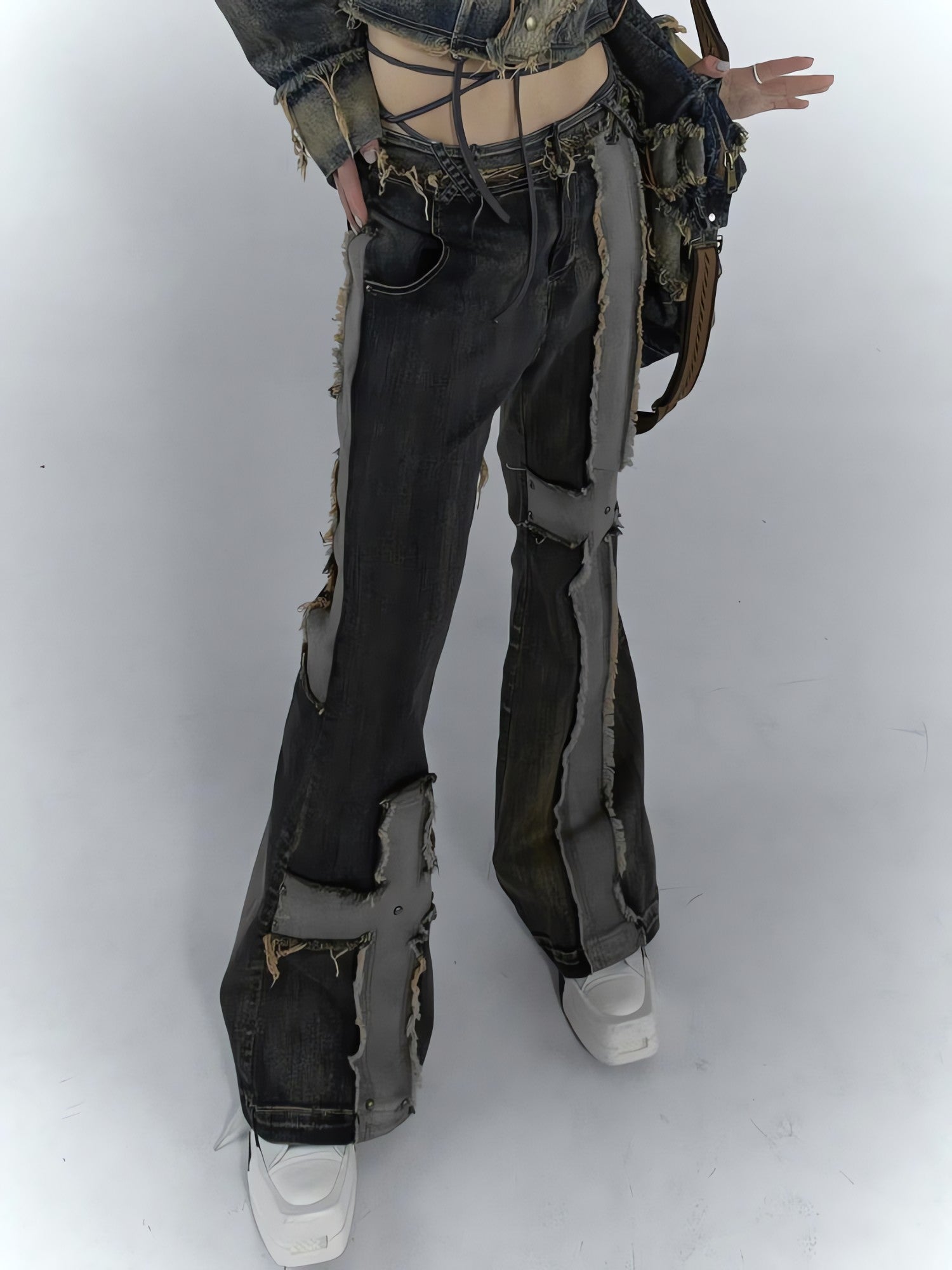 Grunge Cross Patch Jeans - KAYSMAR