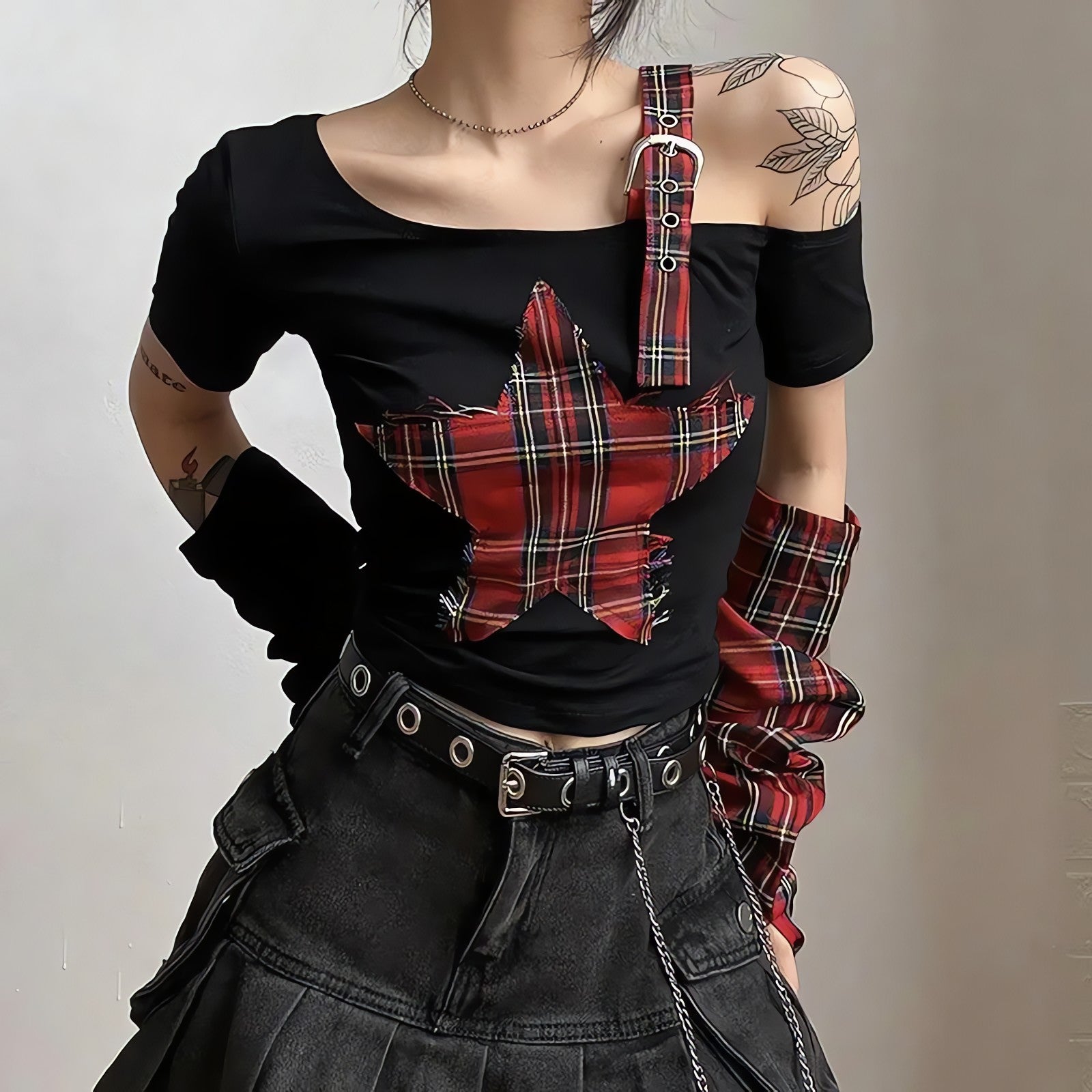 Grunge Plaid Star Patch Top