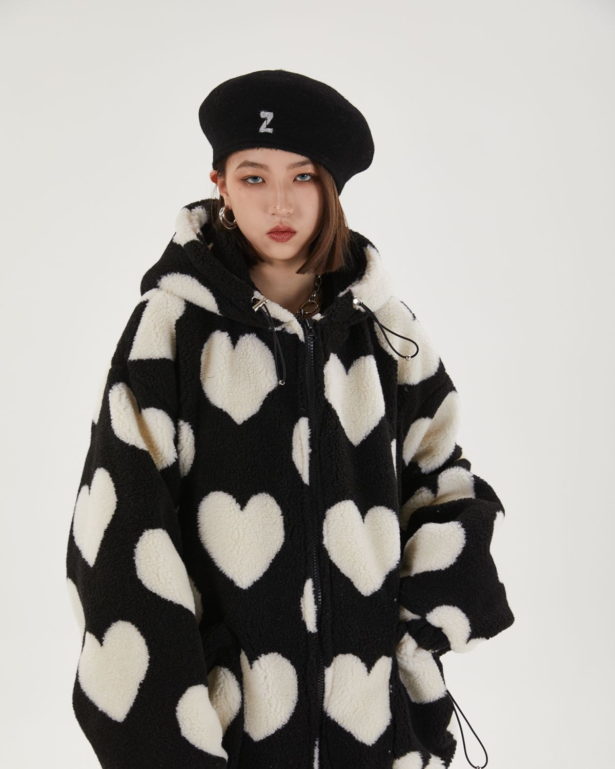 Heart Pattern Hooded Jacket - KAYSMAR