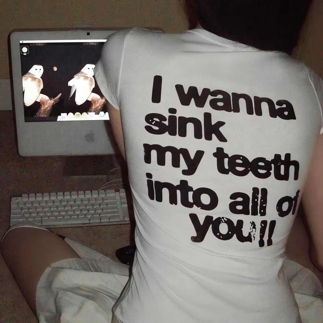 I Wanna Sink My Teeth Tee - KAYSMAR