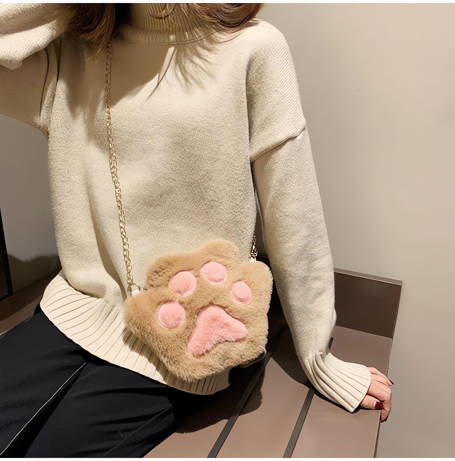 Kawaii Plush Paw Crossbody Bag - KAYSMAR