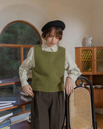 Light Academia Classic Sweater Vest - KAYSMAR