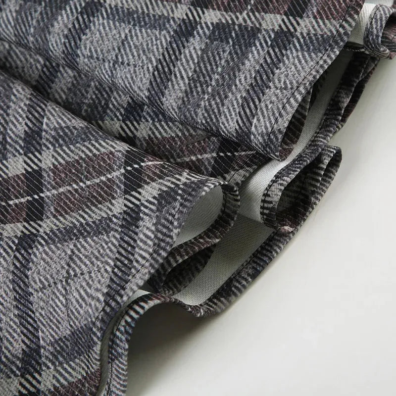 Low Rise Mini Skirt - KAYSMAR