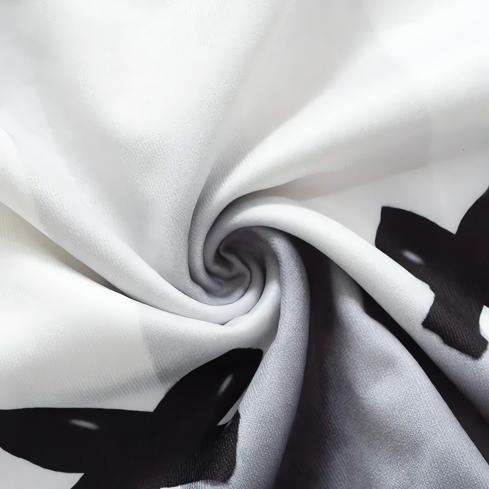 No Nipples Crop Sweatshirt - KAYSMAR