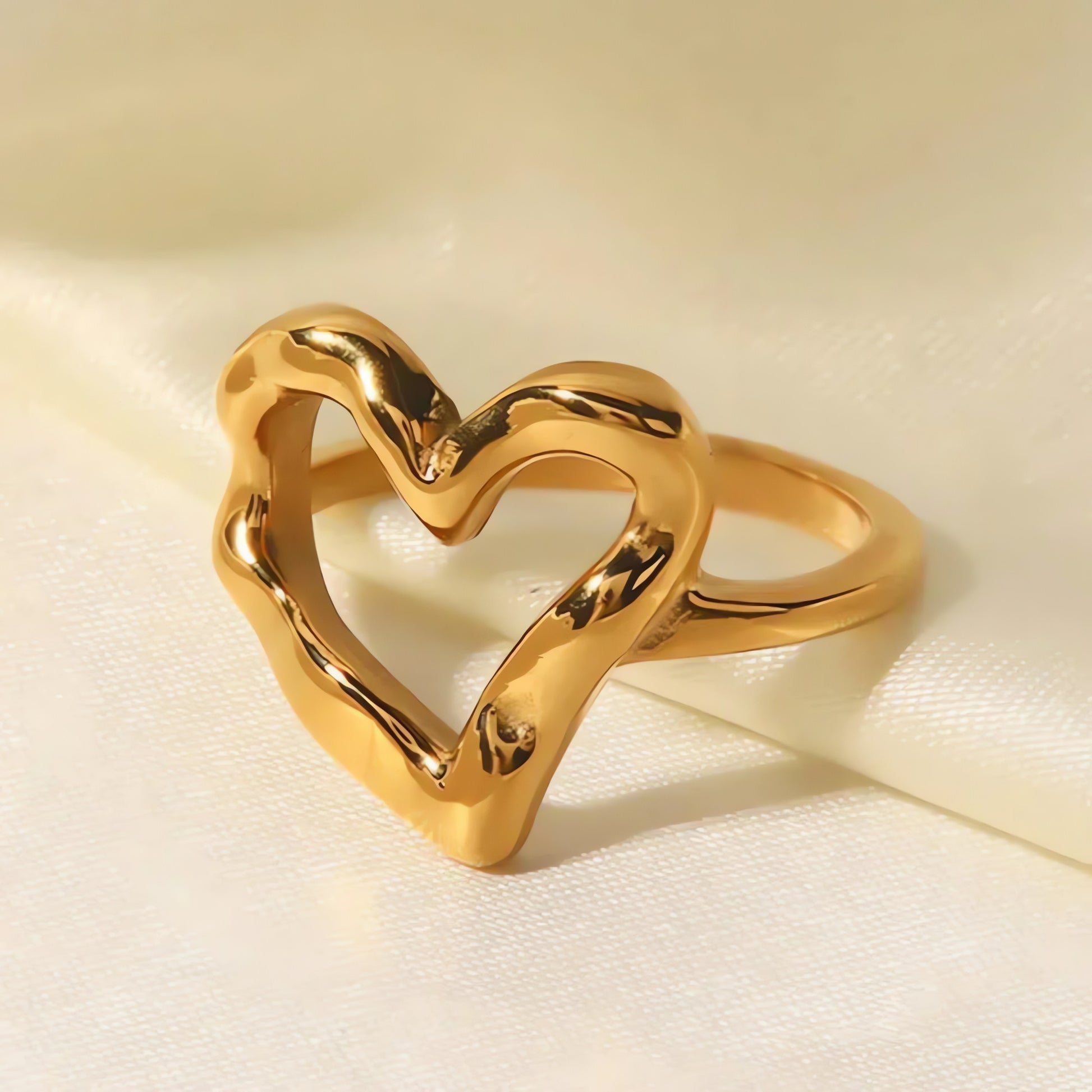 Open Heart Ring - KAYSMAR