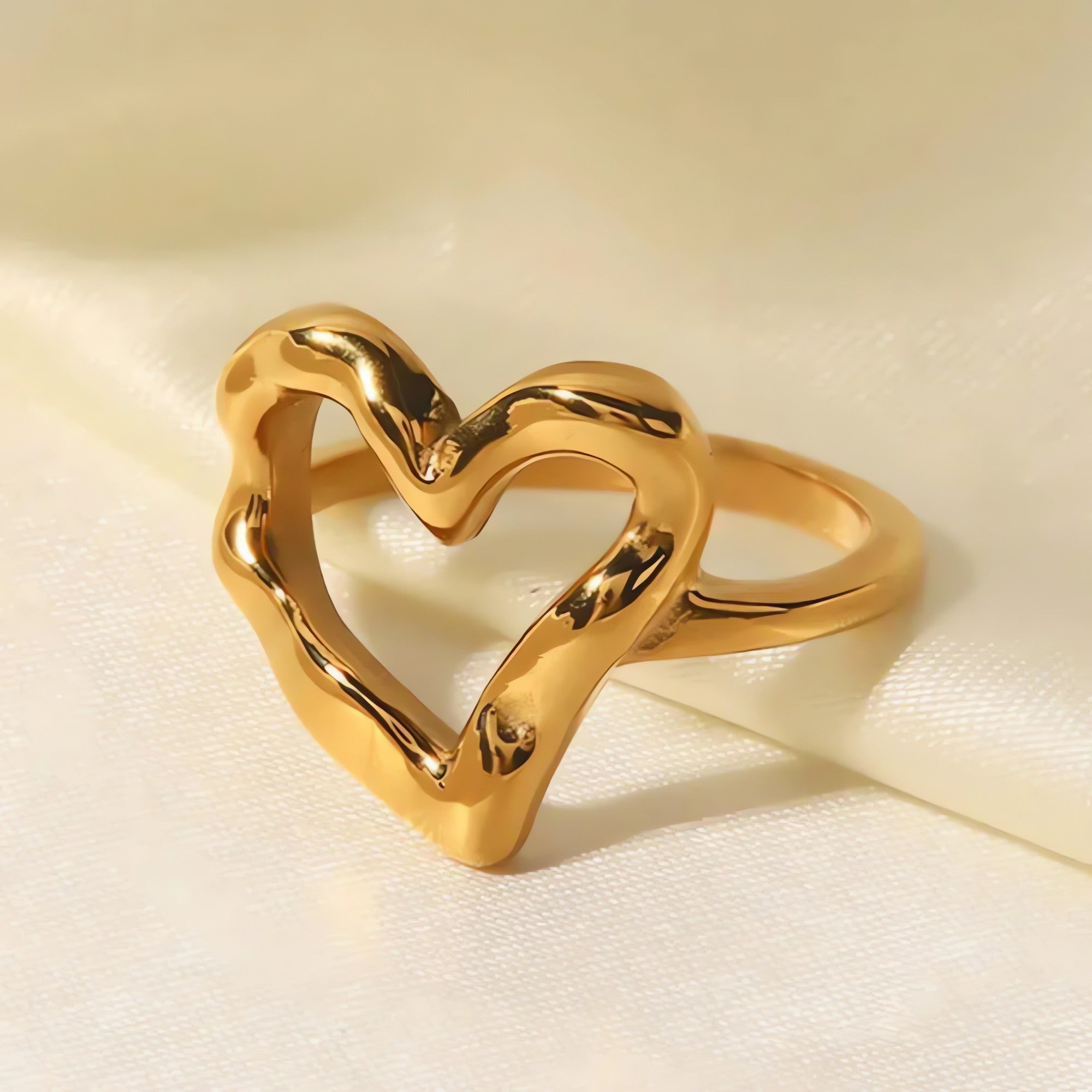Open Heart Ring - KAYSMAR