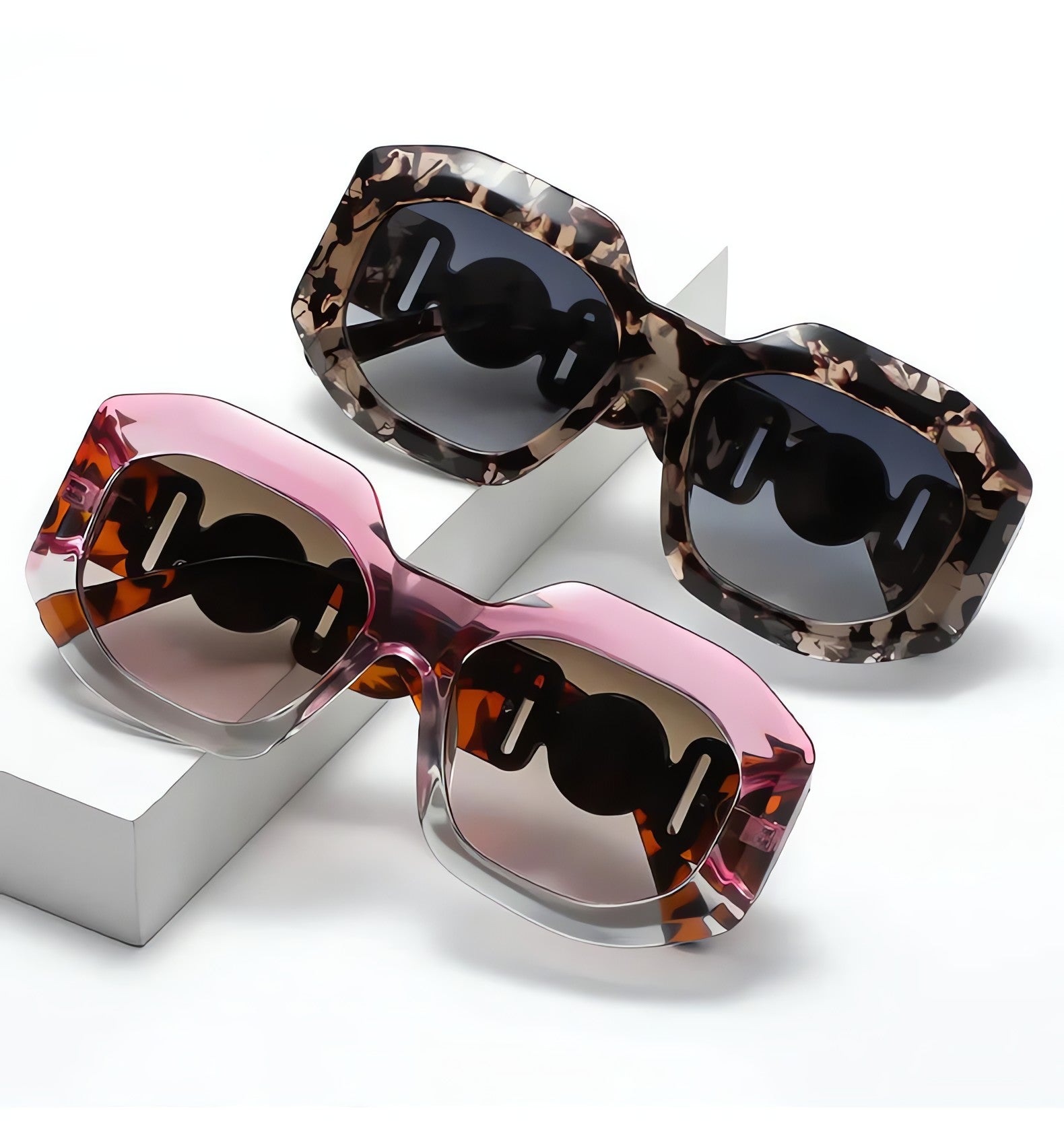 Oversized Square Sunglasses - KAYSMAR