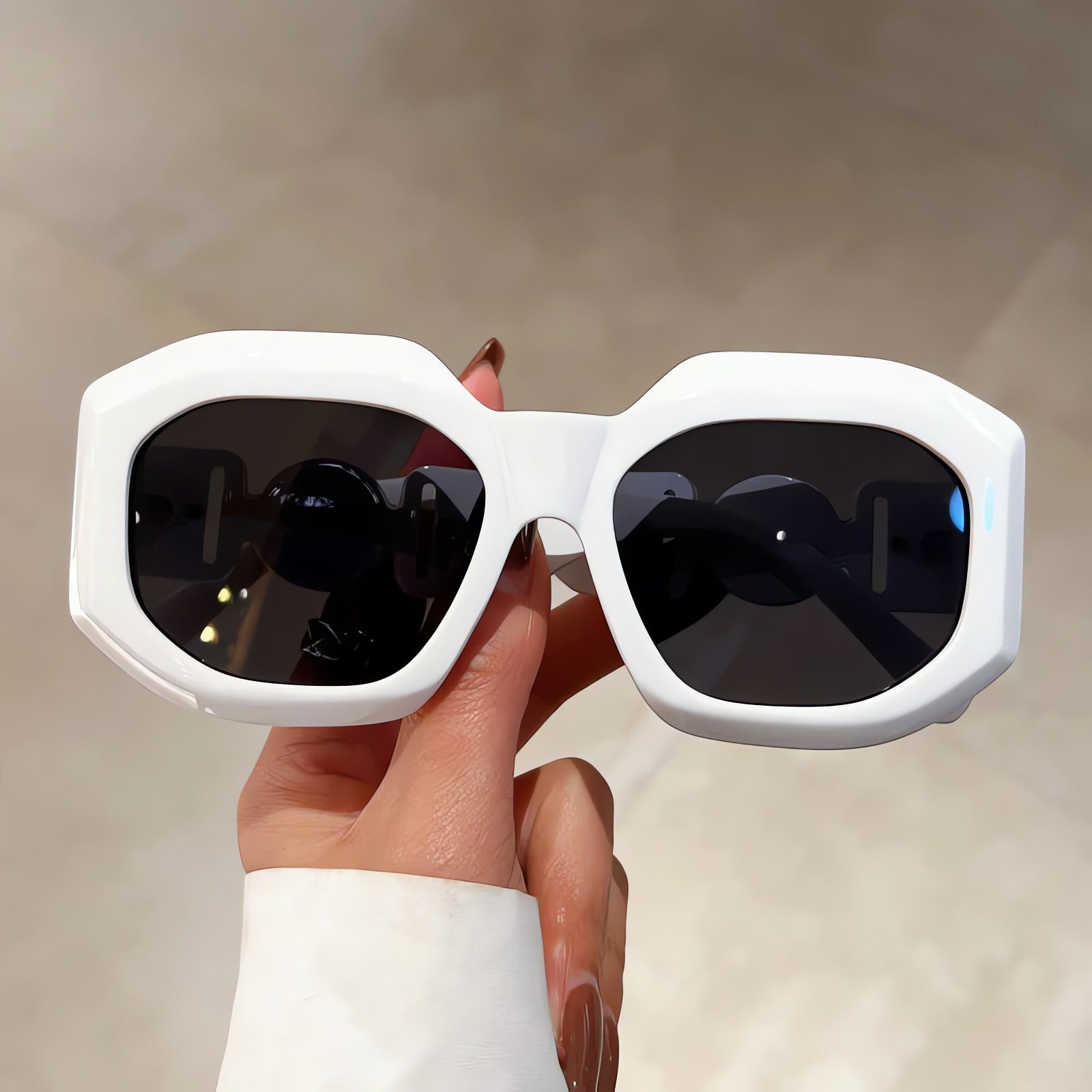 Oversized Square Sunglasses - KAYSMAR