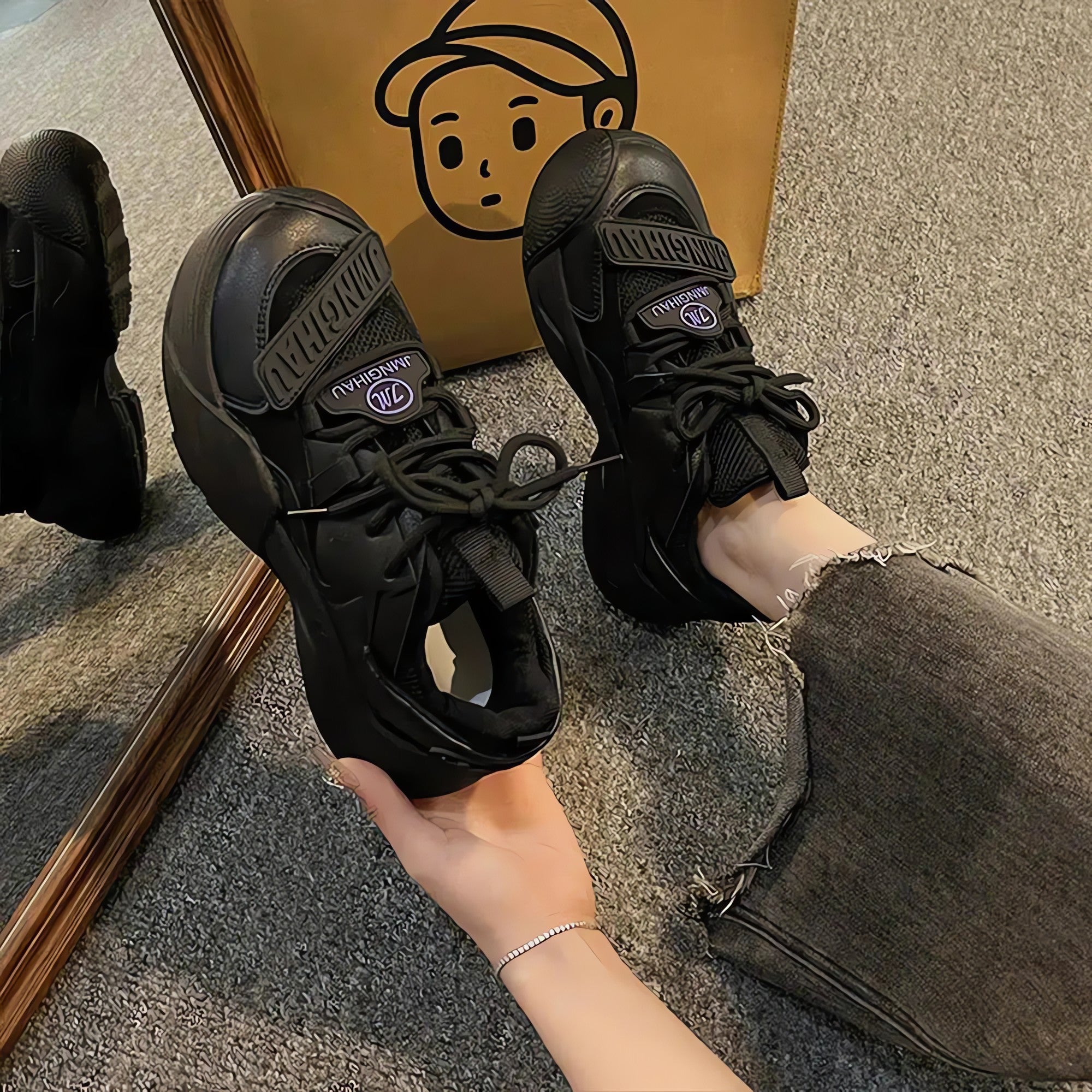 Platform Lace Up Sneakers - KAYSMAR