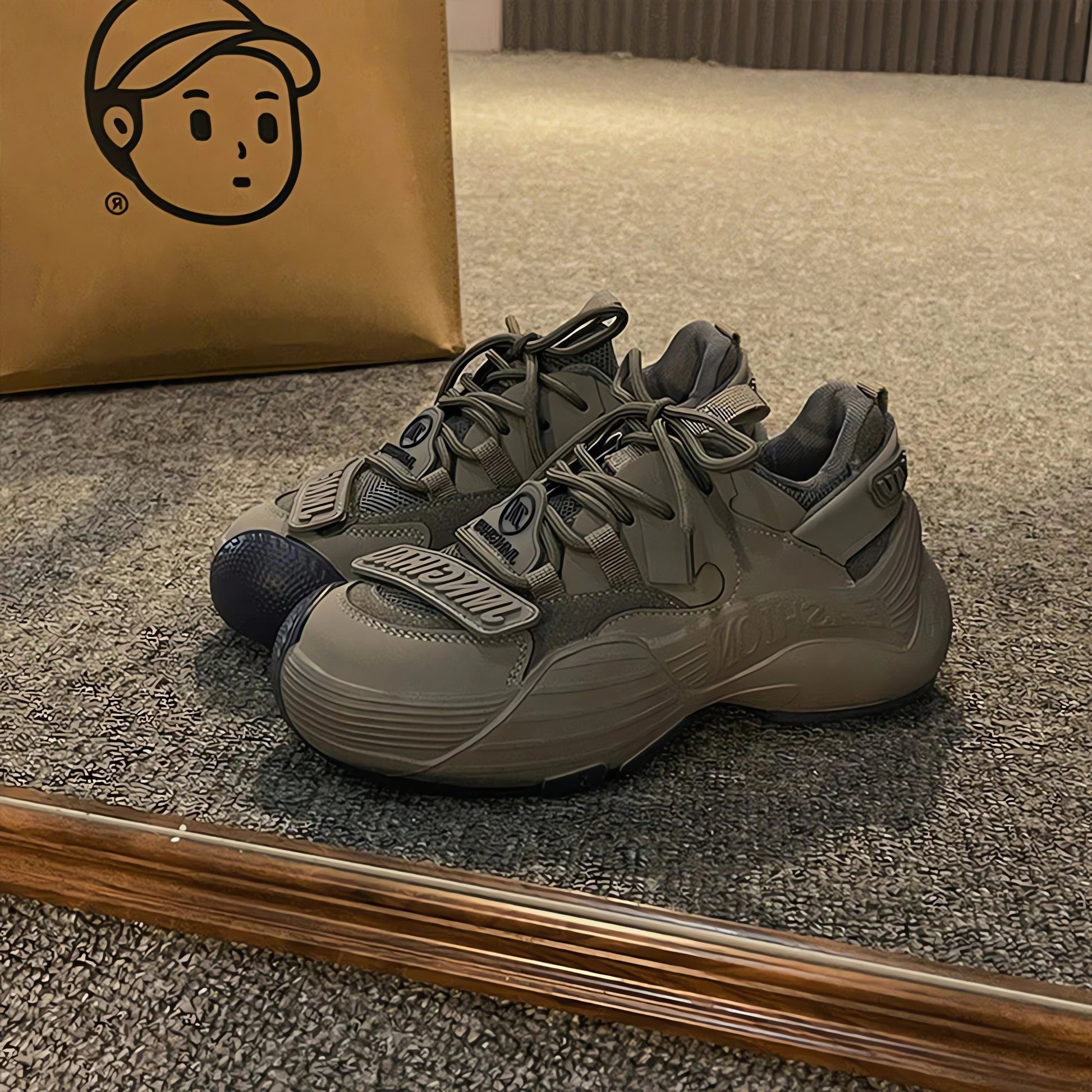 Platform Lace Up Sneakers - KAYSMAR