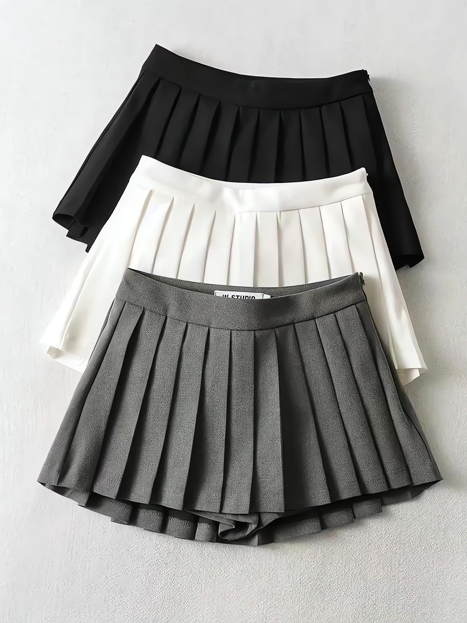 Pleated Mini School Skirt - KAYSMAR