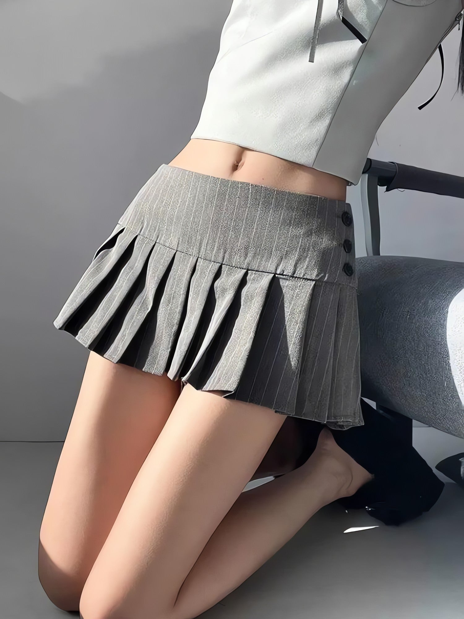 Pleated Mini Skirt - KAYSMAR