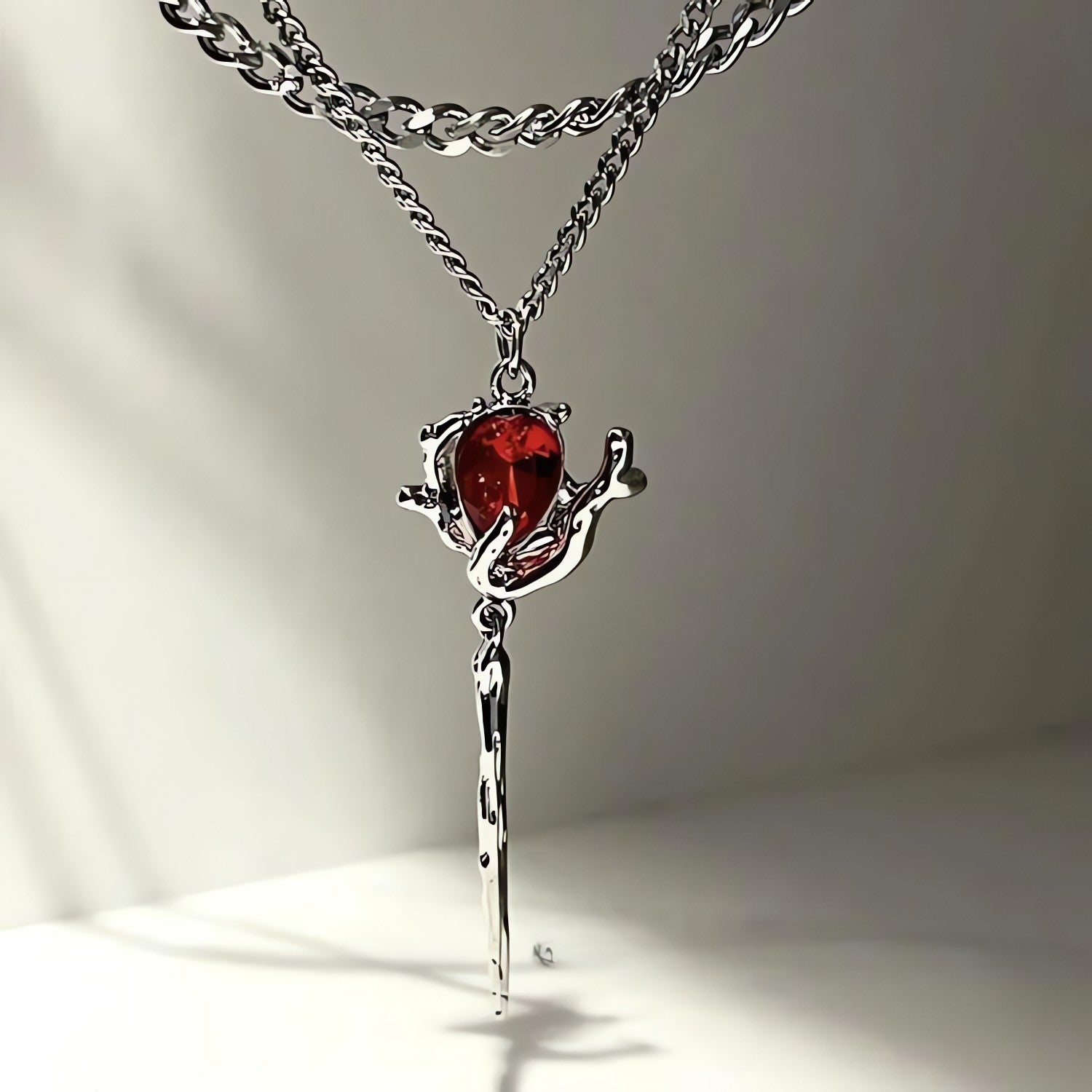 Rose Shaped Stoned Necklace - KAYSMAR