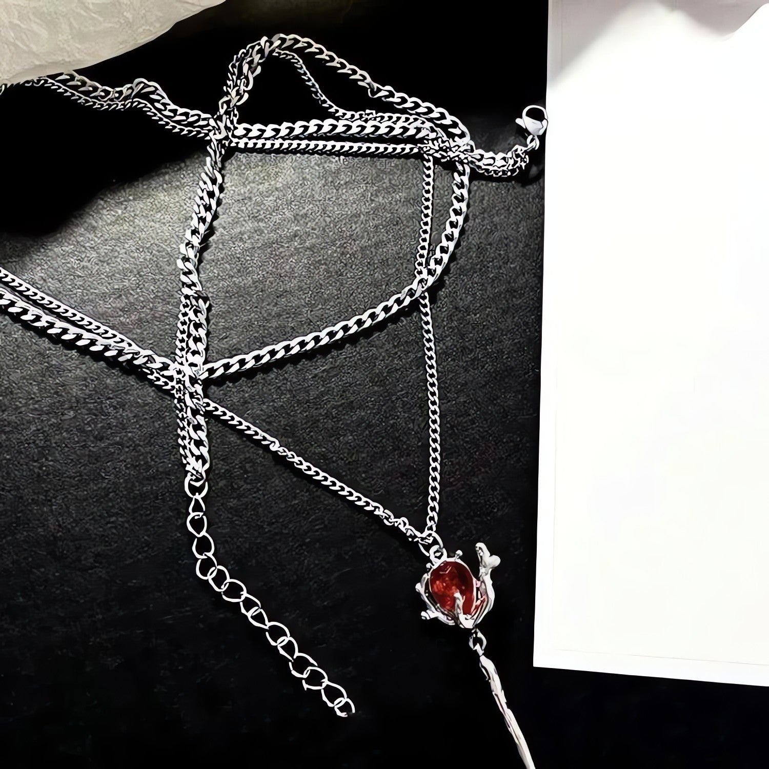 Rose Shaped Stoned Necklace - KAYSMAR
