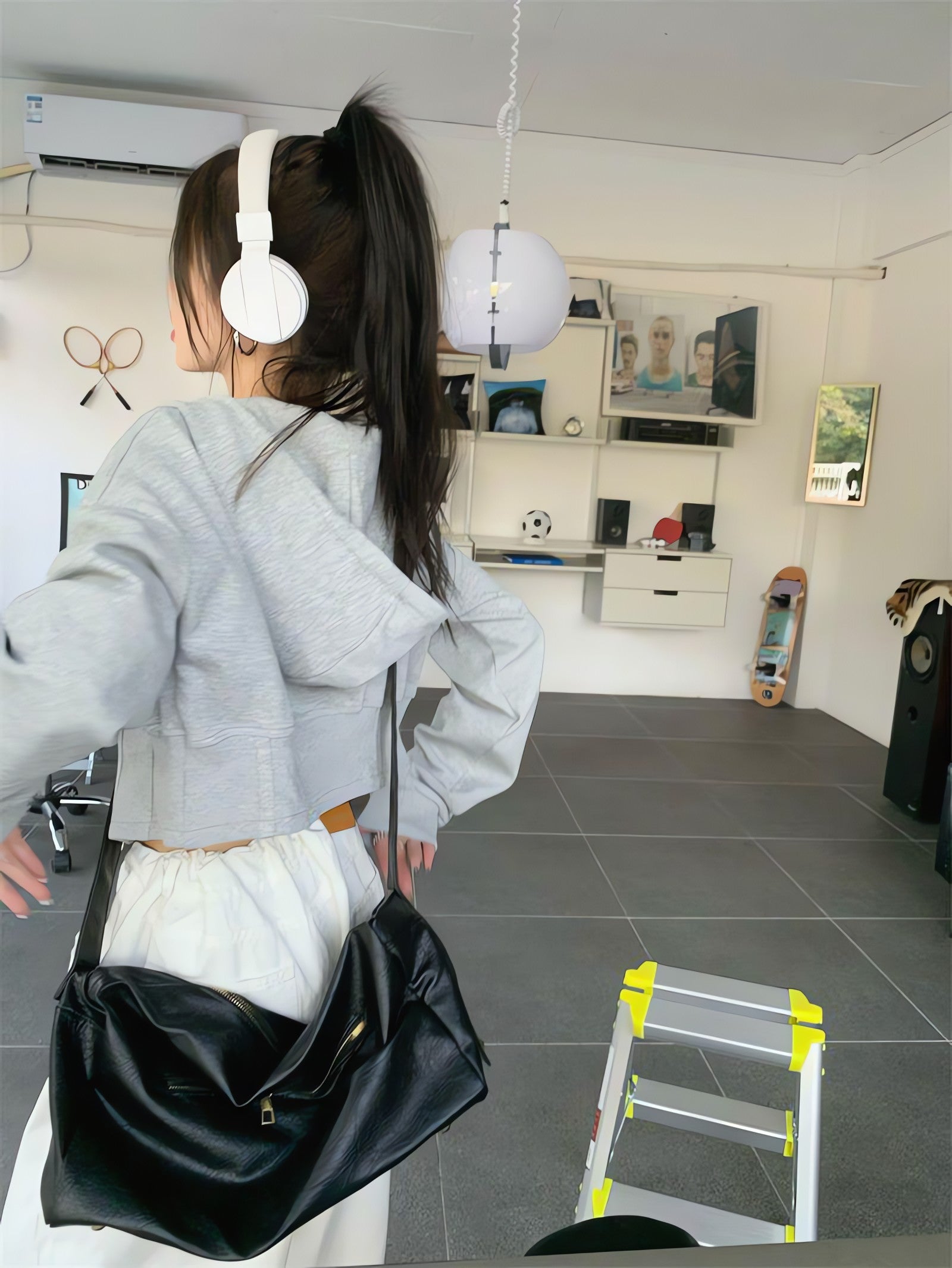 Soft Girl Cropped Hoodie - KAYSMAR