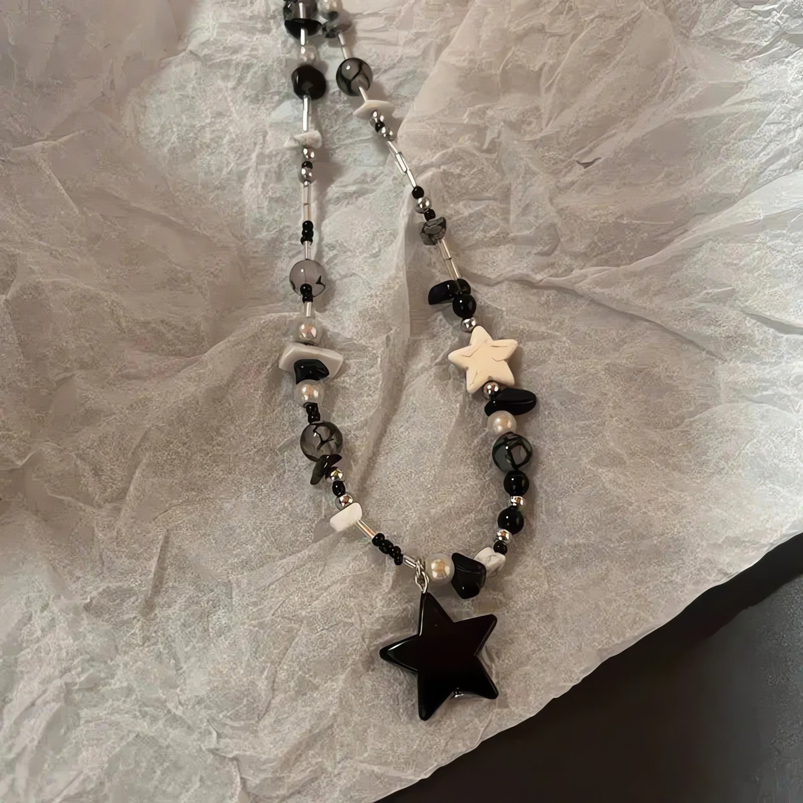 Star Pendant Beaded Necklace - KAYSMAR