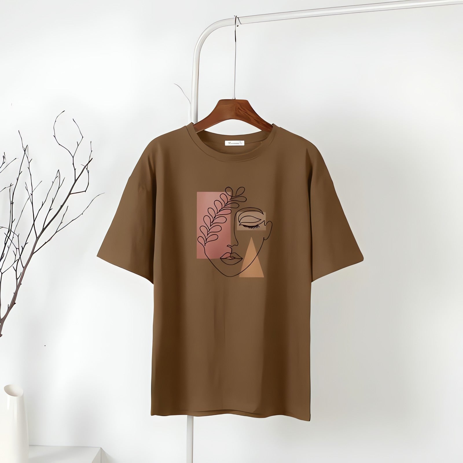 Woman Face Minimal Tee - KAYSMAR