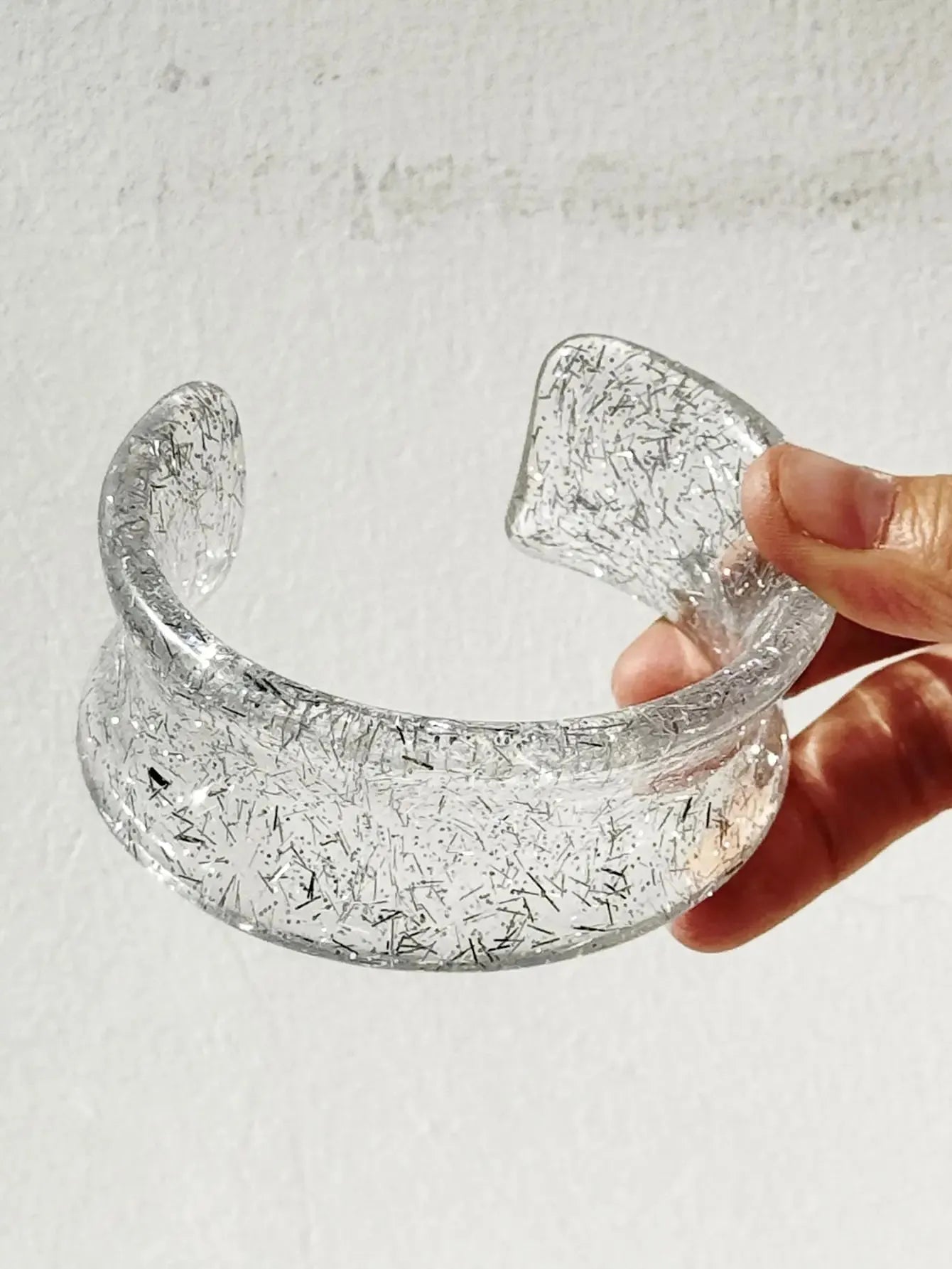 Y2K Clear Resin Bracelet - KAYSMAR