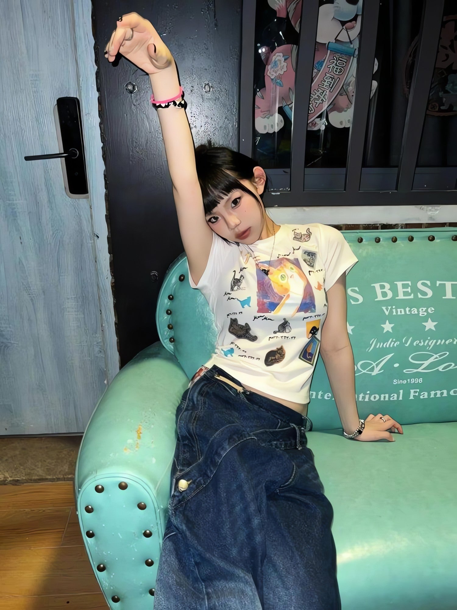 Y2K Graphic Cat Tee - KAYSMAR