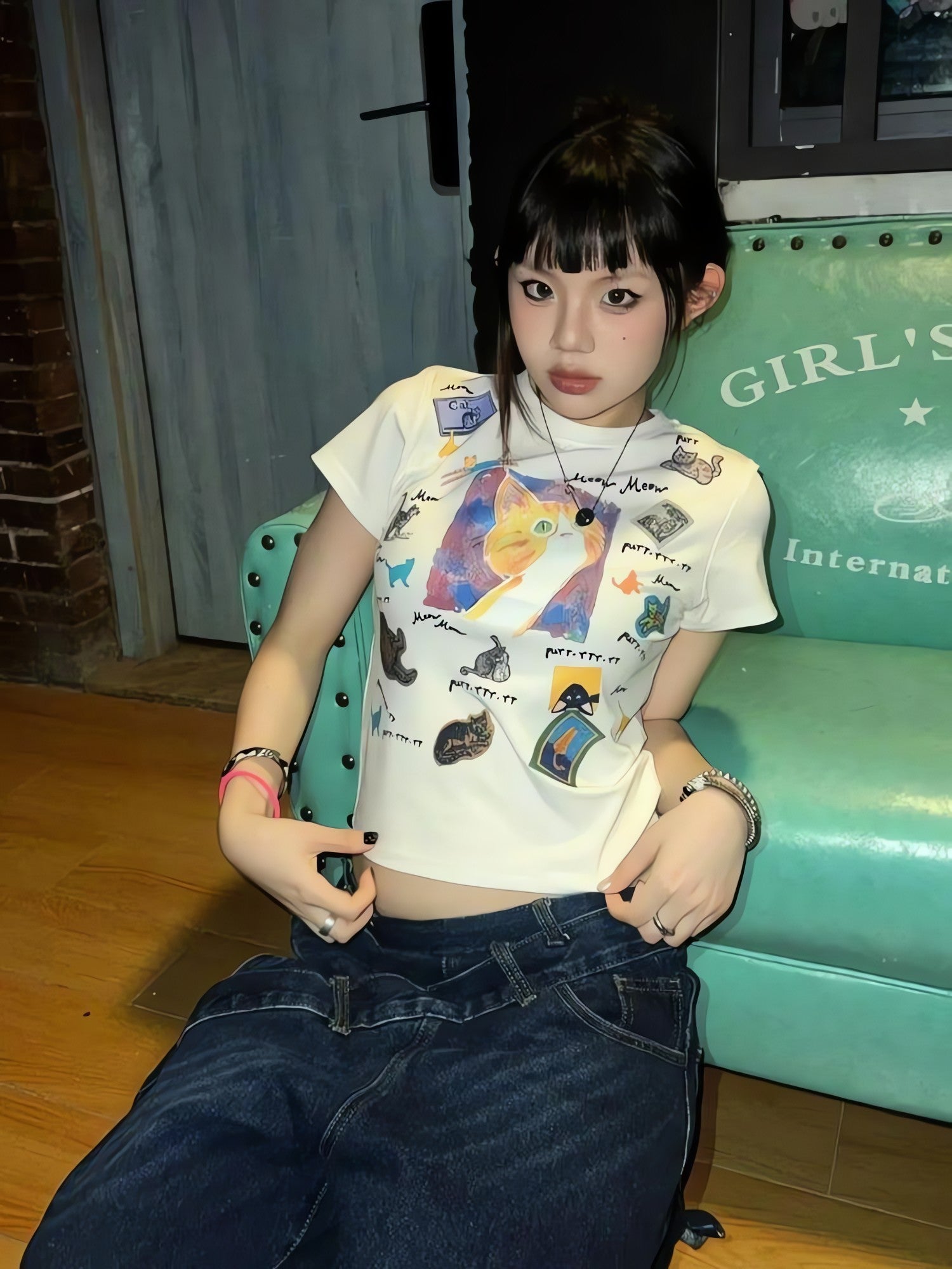 Y2K Graphic Cat Tee - KAYSMAR