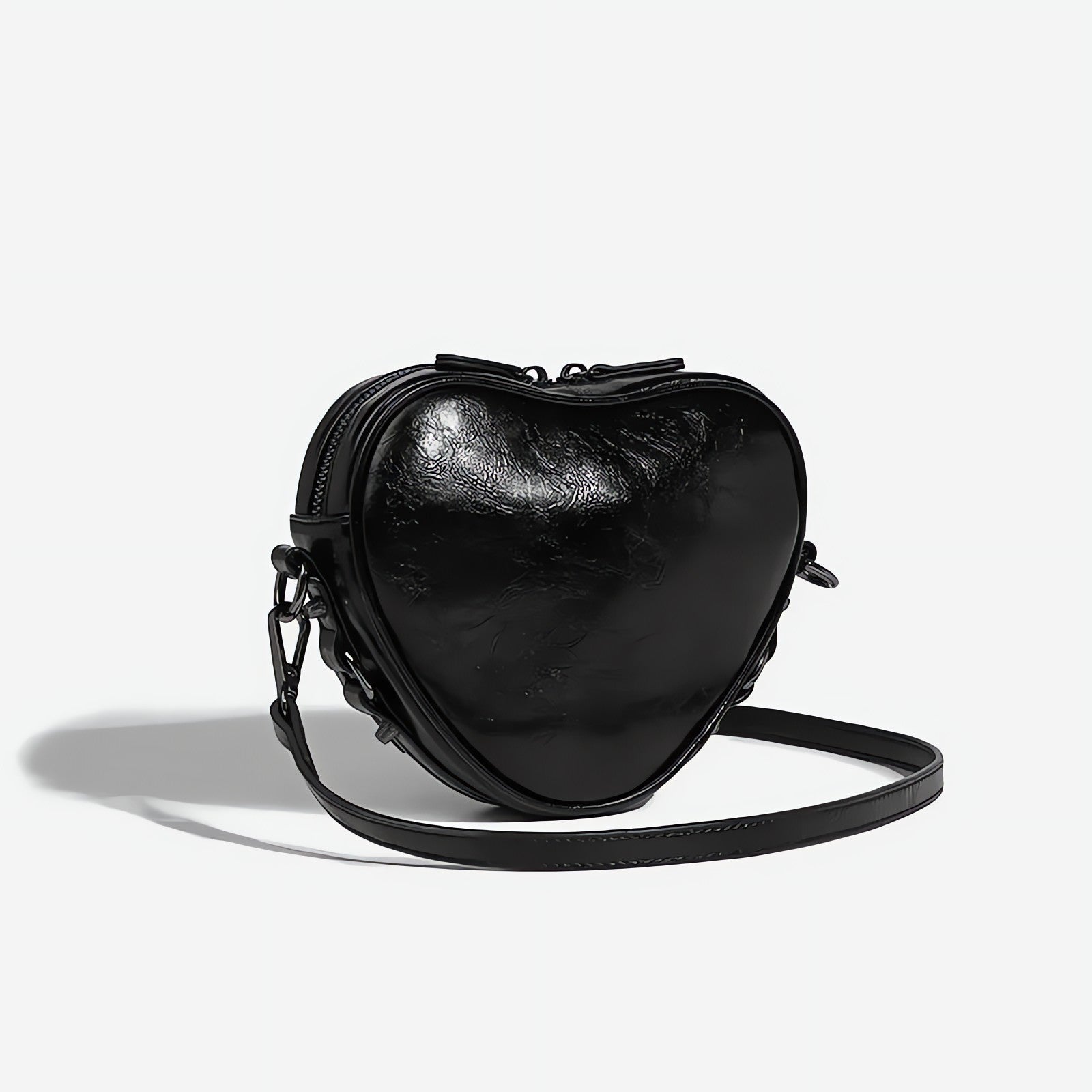 Y2K Grunge Belted Heart Shaped Bag - KAYSMAR